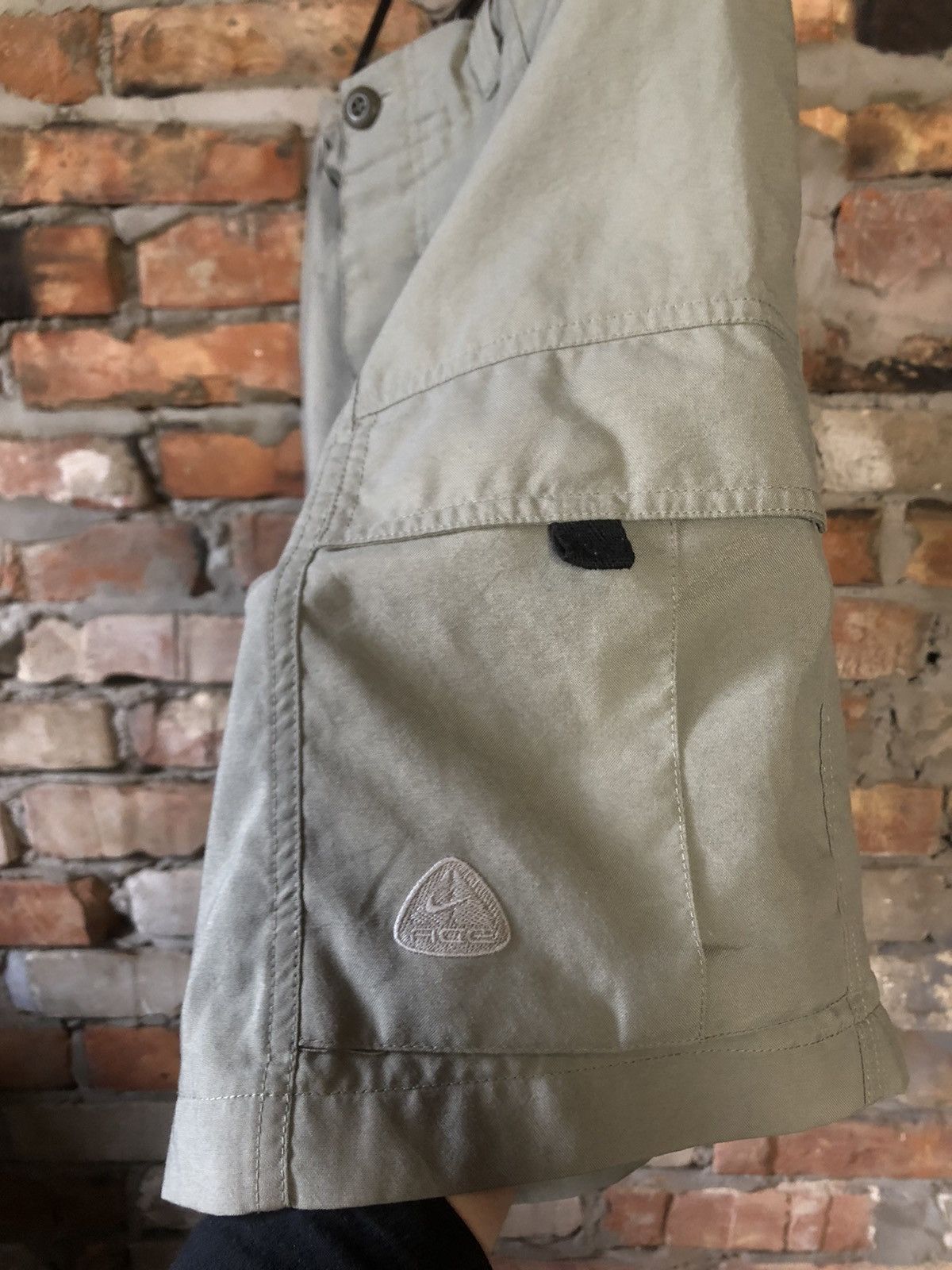 Nike ACG × Vintage Vintage Shorts Nike ACG Cargo Size US 31 - 2 Thumbnail