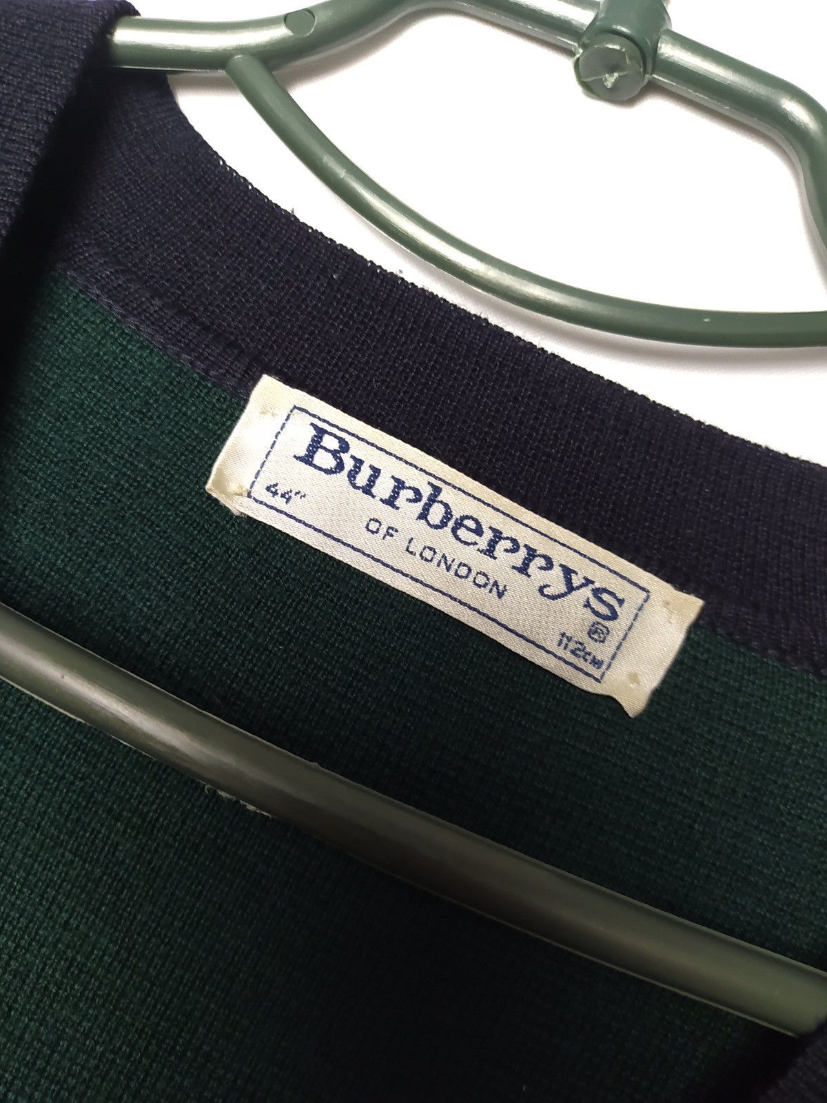 Burberry Vintage Burberrys Cardigan Wool Sweater Size US S / EU 44-46 / 1 - 13 Thumbnail