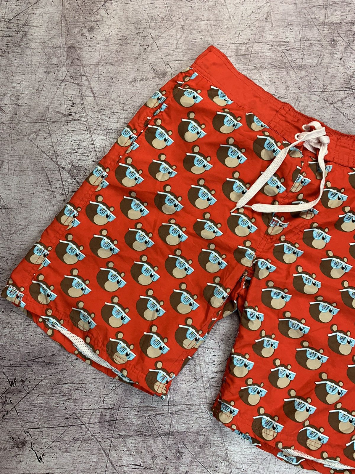 Kanye West × Takashi Murakami 2007 Kanye West x Takashi Murakami Swim Shorts Size US 34 / EU 50 - 3 Thumbnail