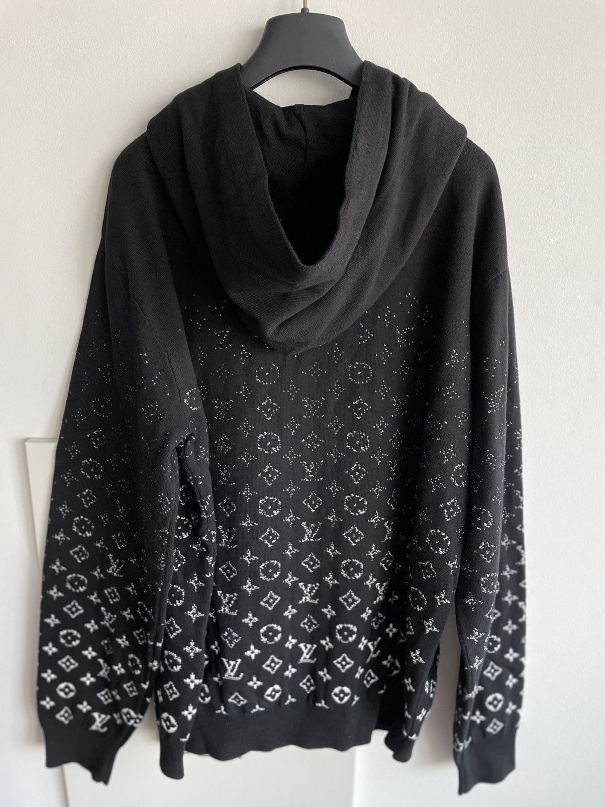 Louis Vuitton Super Runway Brand New Limited LV Monogram Hooded Sweater Size US L / EU 52-54 / 3 - 25 Thumbnail