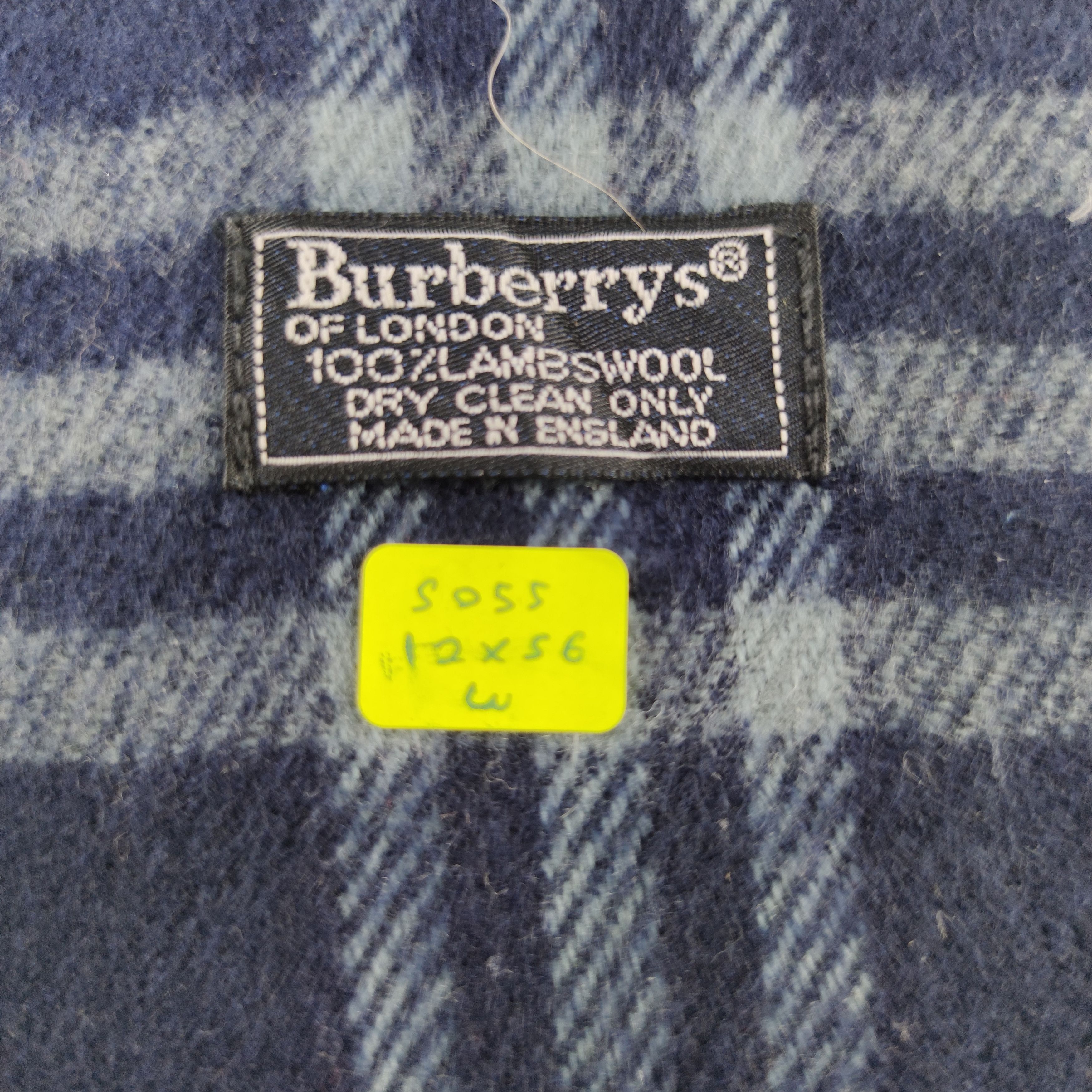 Burberry Burberry Nova Check Scarf/Muffler/Wool S055 Size ONE SIZE - 4 Thumbnail