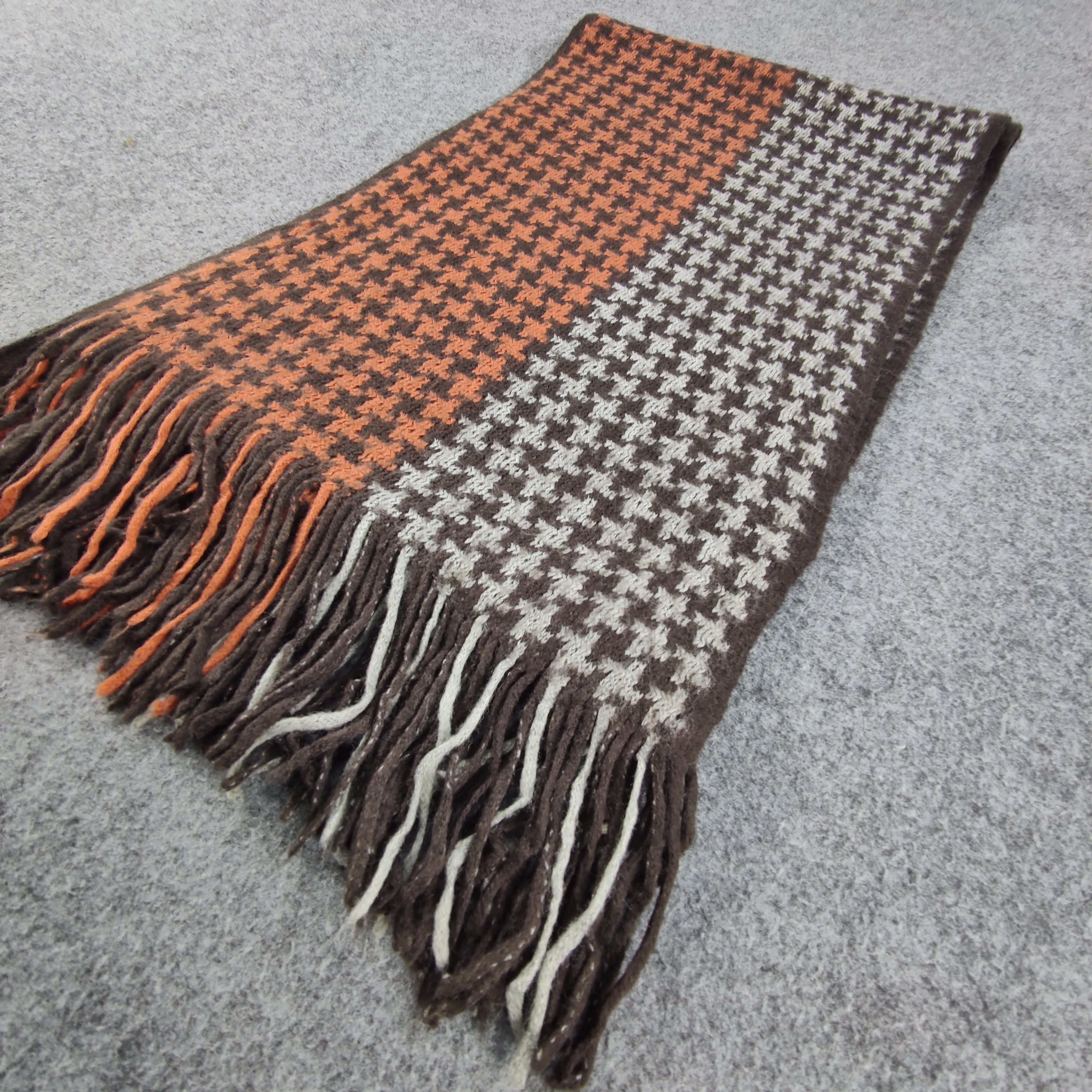 Takeo Kikuchi Takeo Kikuchi Hounds tooth Design Scarf/Muffler/Wool Size ONE SIZE - 3 Thumbnail