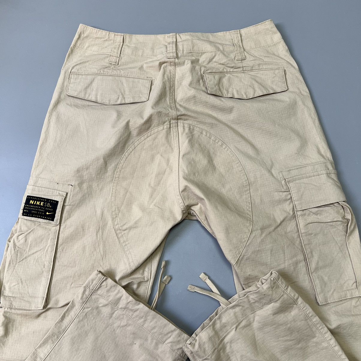 Nike Nike beige SB cargo flex pants y2k Size US 30 / EU 46 - 9 Thumbnail