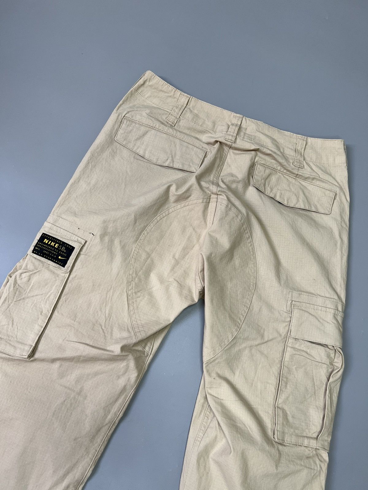Nike Nike beige SB cargo flex pants y2k Size US 30 / EU 46 - 5 Thumbnail