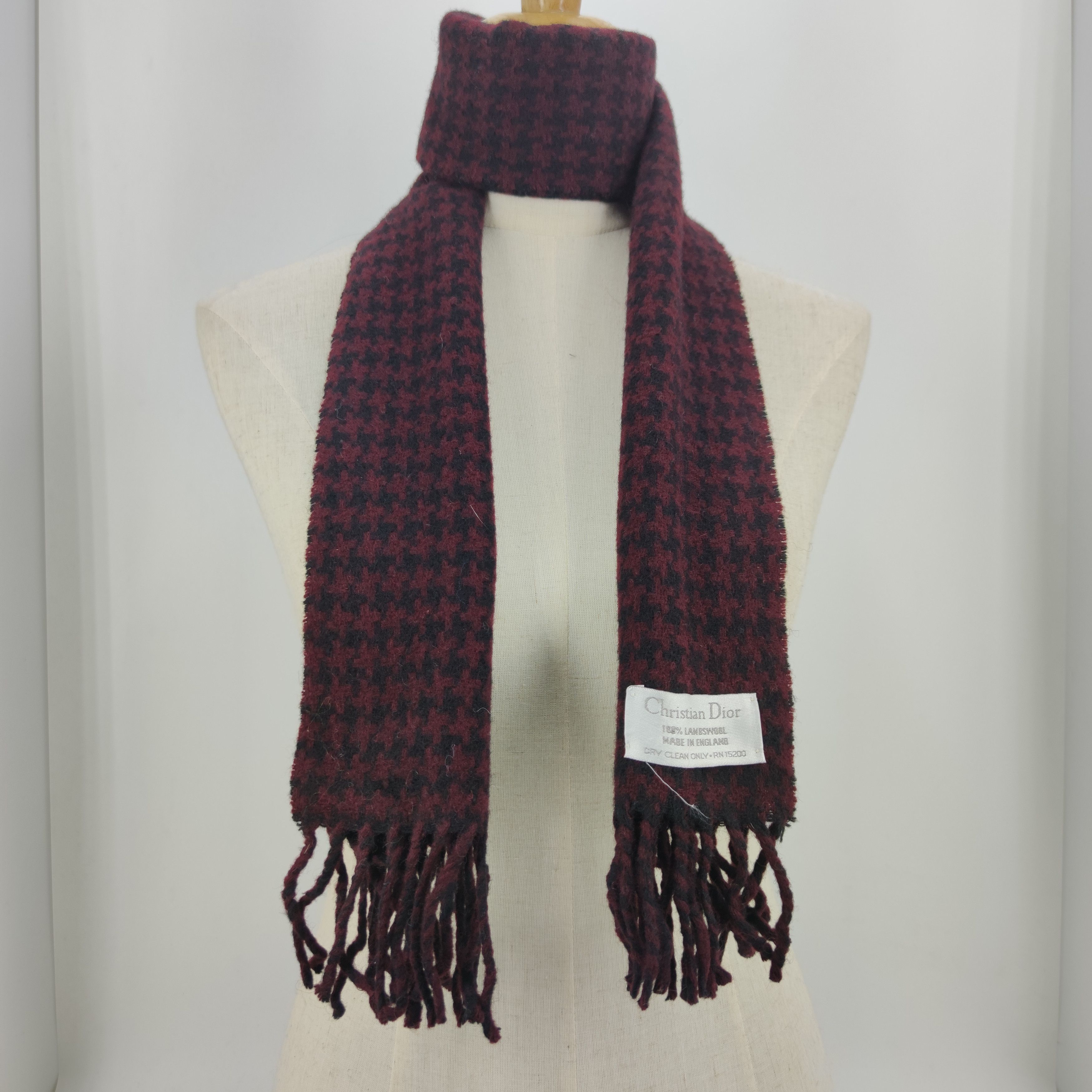 Vintage Christian Dior Hounds tooth design Scarf/Muffler/Wool S290 Size ONE SIZE - 1 Thumbnail