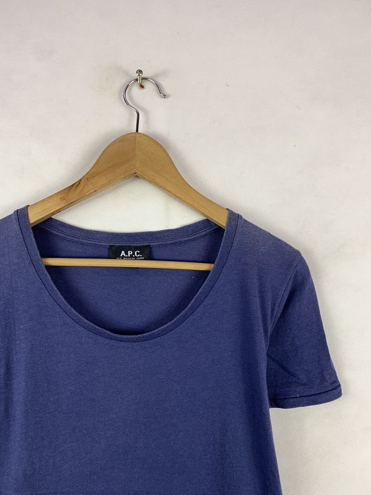 A.P.C. Offer! APC Madame Rue Paris Essentials Plain Tee Size M / US 6-8 / IT 42-44 - 3 Thumbnail