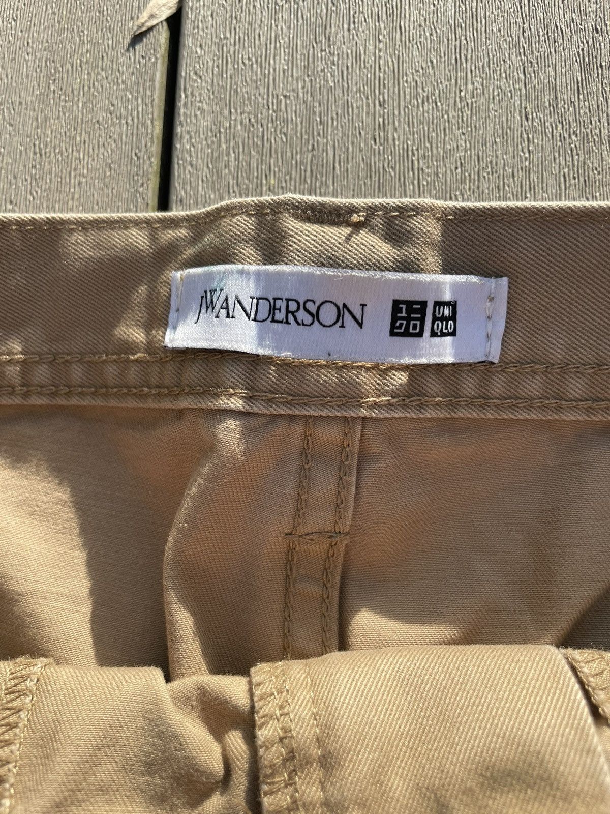 JW Anderson × Uniqlo J.W. Anderson Uniqlo Goldenrod Trousers Size US 29 - 7 Thumbnail