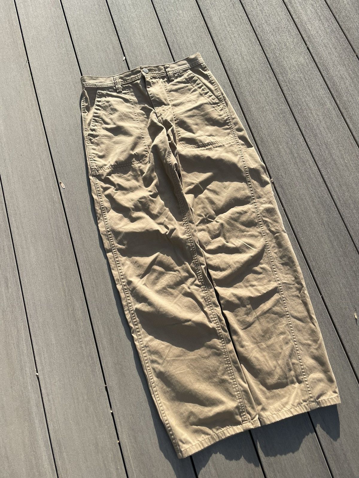 JW Anderson × Uniqlo J.W. Anderson Uniqlo Goldenrod Trousers Size US 29 - 1 Thumbnail