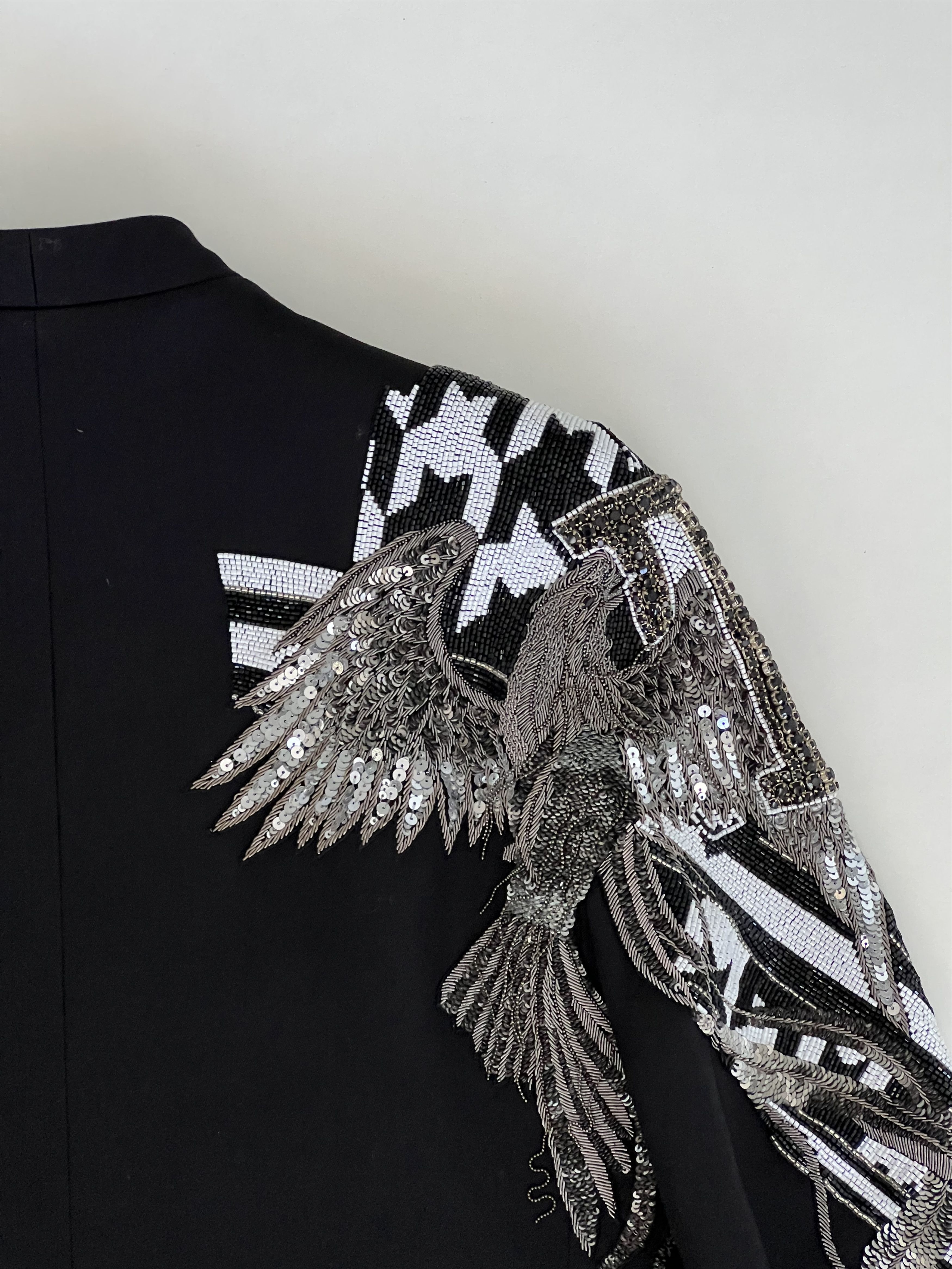 Balmain (sz 50) Black Embroidered Wool Blazer Size 50R - 4 Thumbnail
