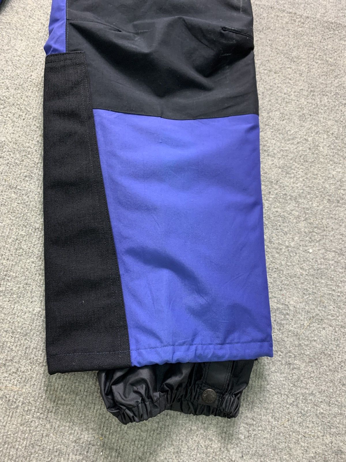 The North Face Vintage The North Face Goretex Outdoor Ski Pant Size US 33 - 4 Thumbnail