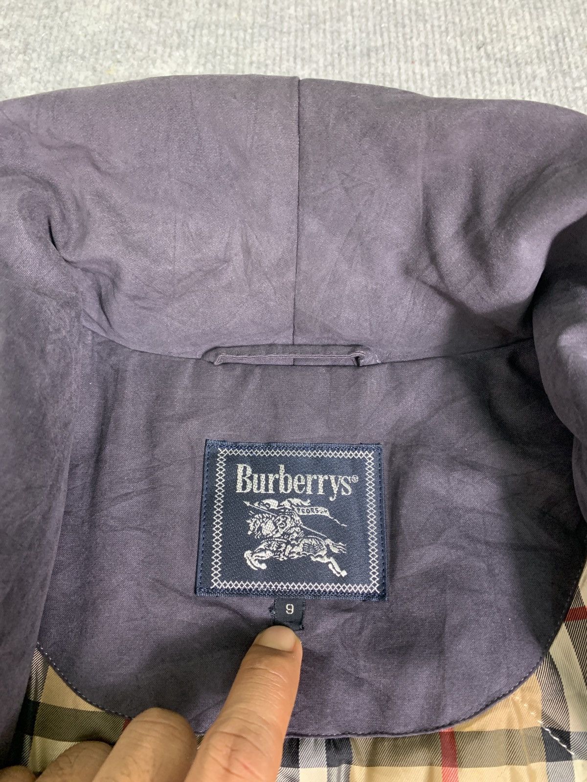 Burberry × Vintage Vintage Burberry Nova Check Coat Size US L / EU 52-54 / 3 - 4 Thumbnail