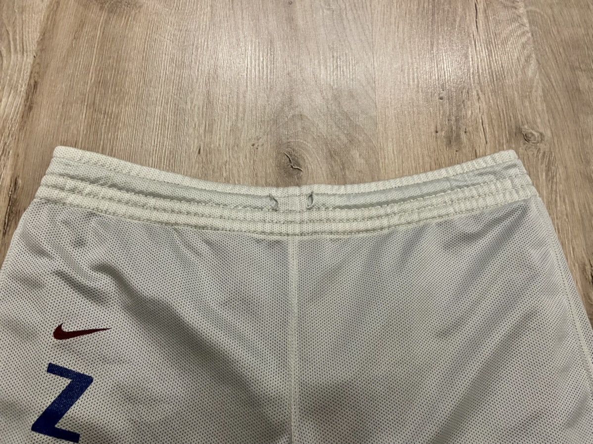 Nike 90s Vintage double-side reversible Nike short Size US 34 / EU 50 - 9 Thumbnail