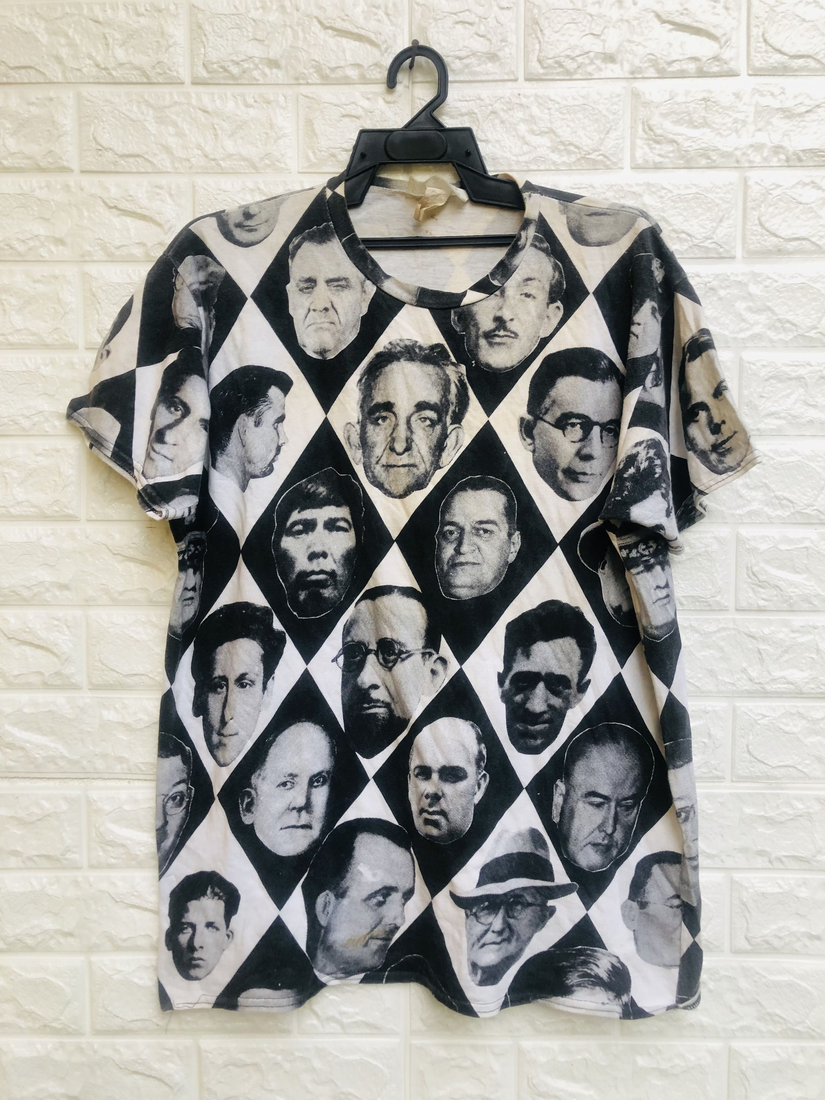 Vintage Vintage Anti Racism Leader Designer Fashion Style Size US L / EU 52-54 / 3 - 1 Thumbnail