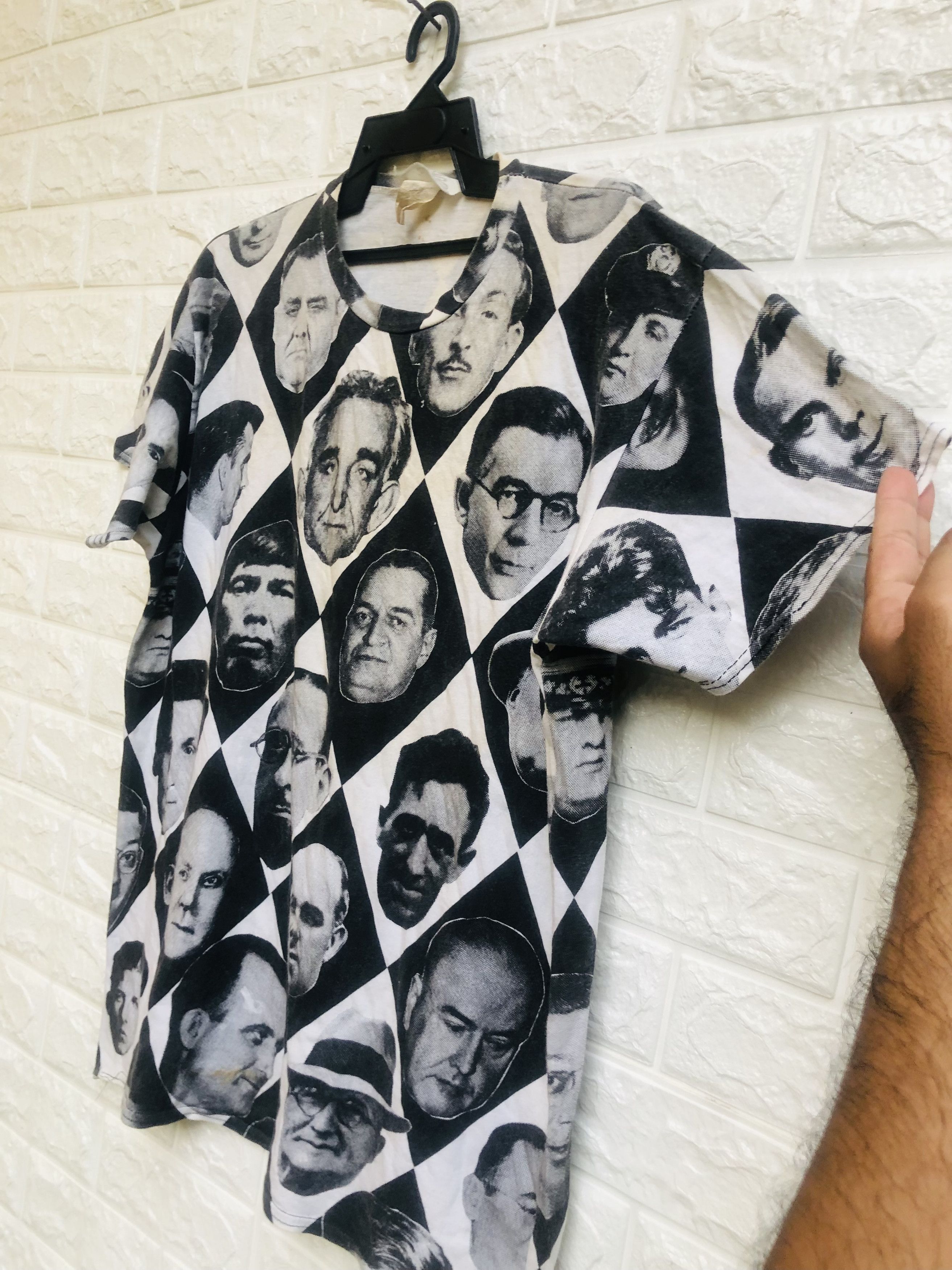 Vintage Vintage Anti Racism Leader Designer Fashion Style Size US L / EU 52-54 / 3 - 6 Thumbnail