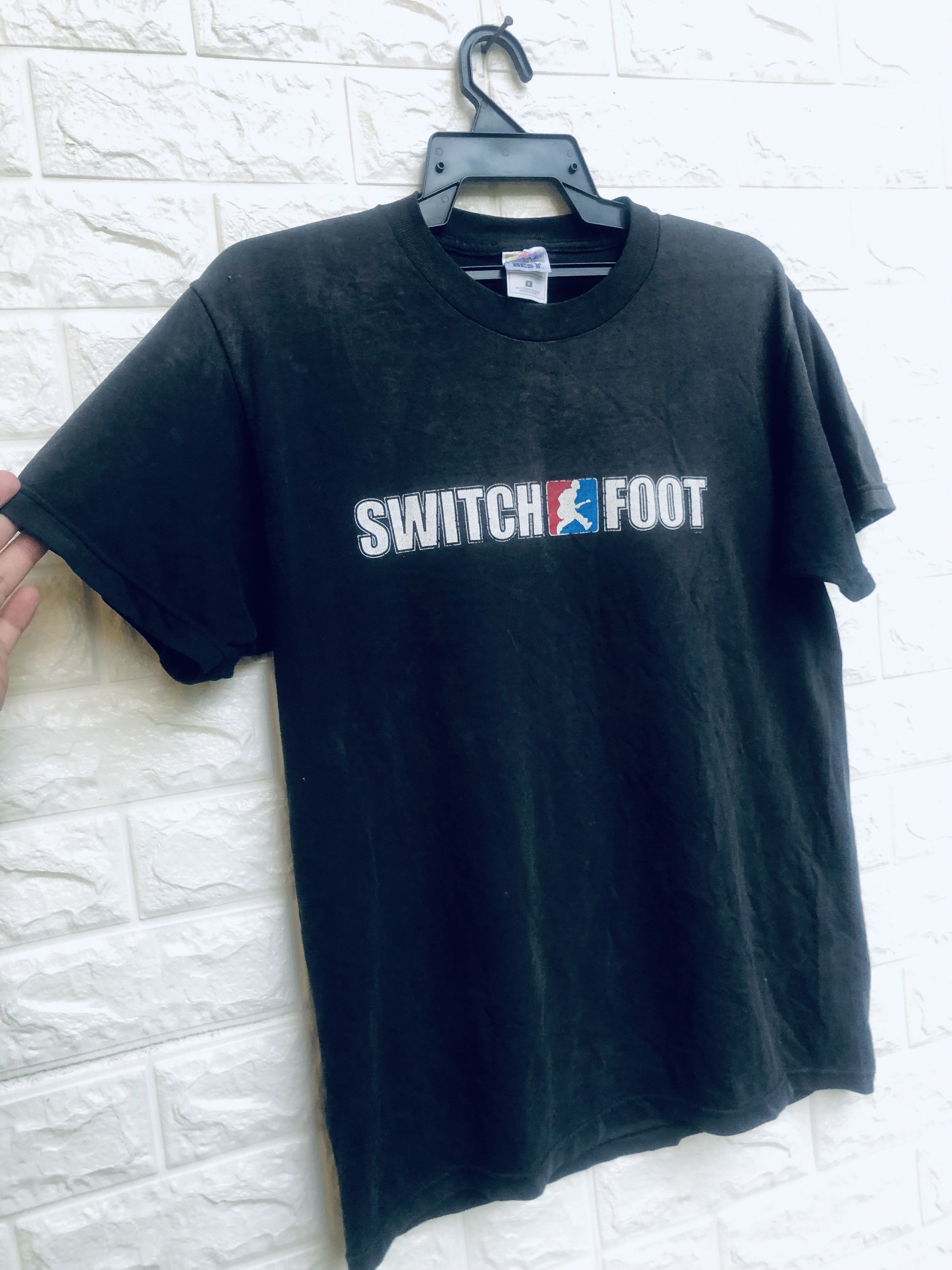 Band Tees × Vintage Vintage Switchfoot Band Music Designer Fashion Style Size US M / EU 48-50 / 2 - 3 Thumbnail