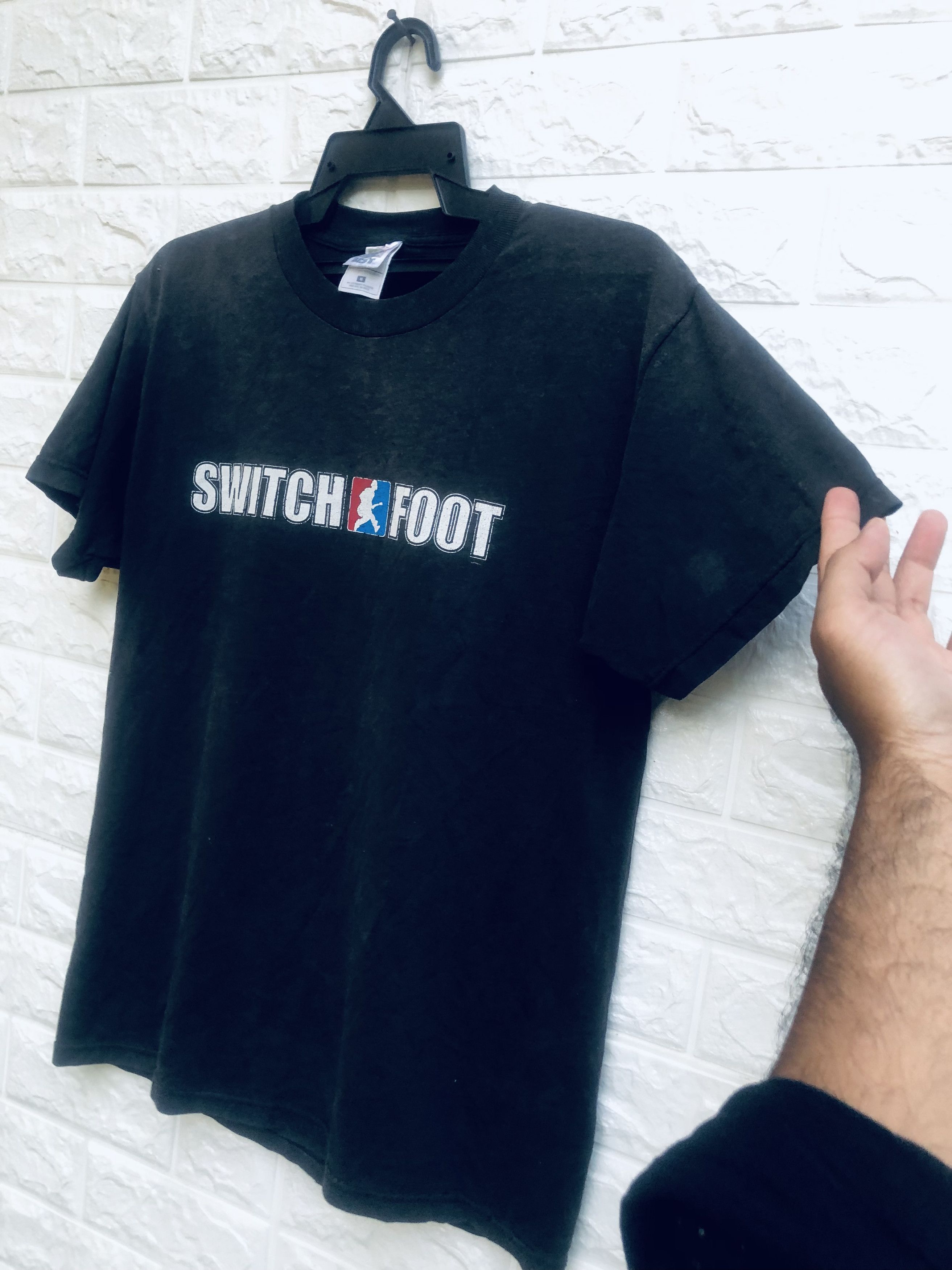 Band Tees × Vintage Vintage Switchfoot Band Music Designer Fashion Style Size US M / EU 48-50 / 2 - 4 Thumbnail