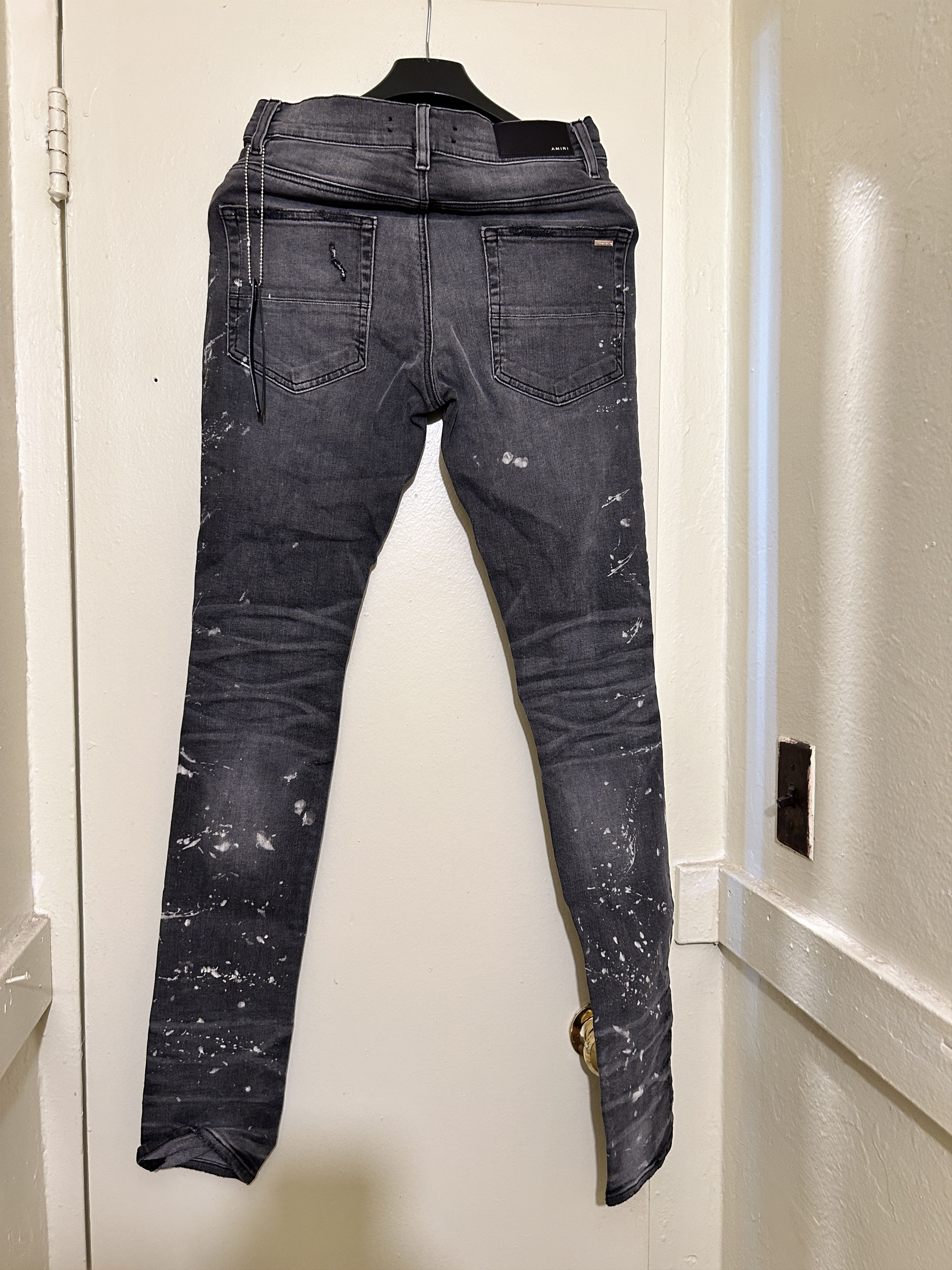 Amiri amiri bleach splatter thrasher minus gray Size US 29 - 6 Thumbnail