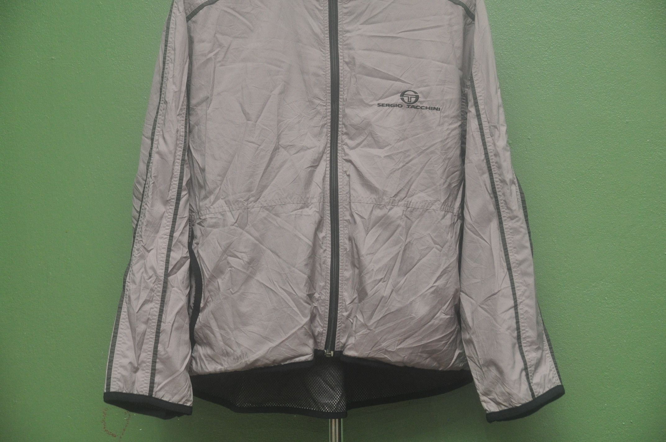 Japanese Brand × Sergio Tacchini Vintage Sergio Tacchini Travis Scott Fashion Style Winbreak Size US M / EU 48-50 / 2 - 4 Thumbnail