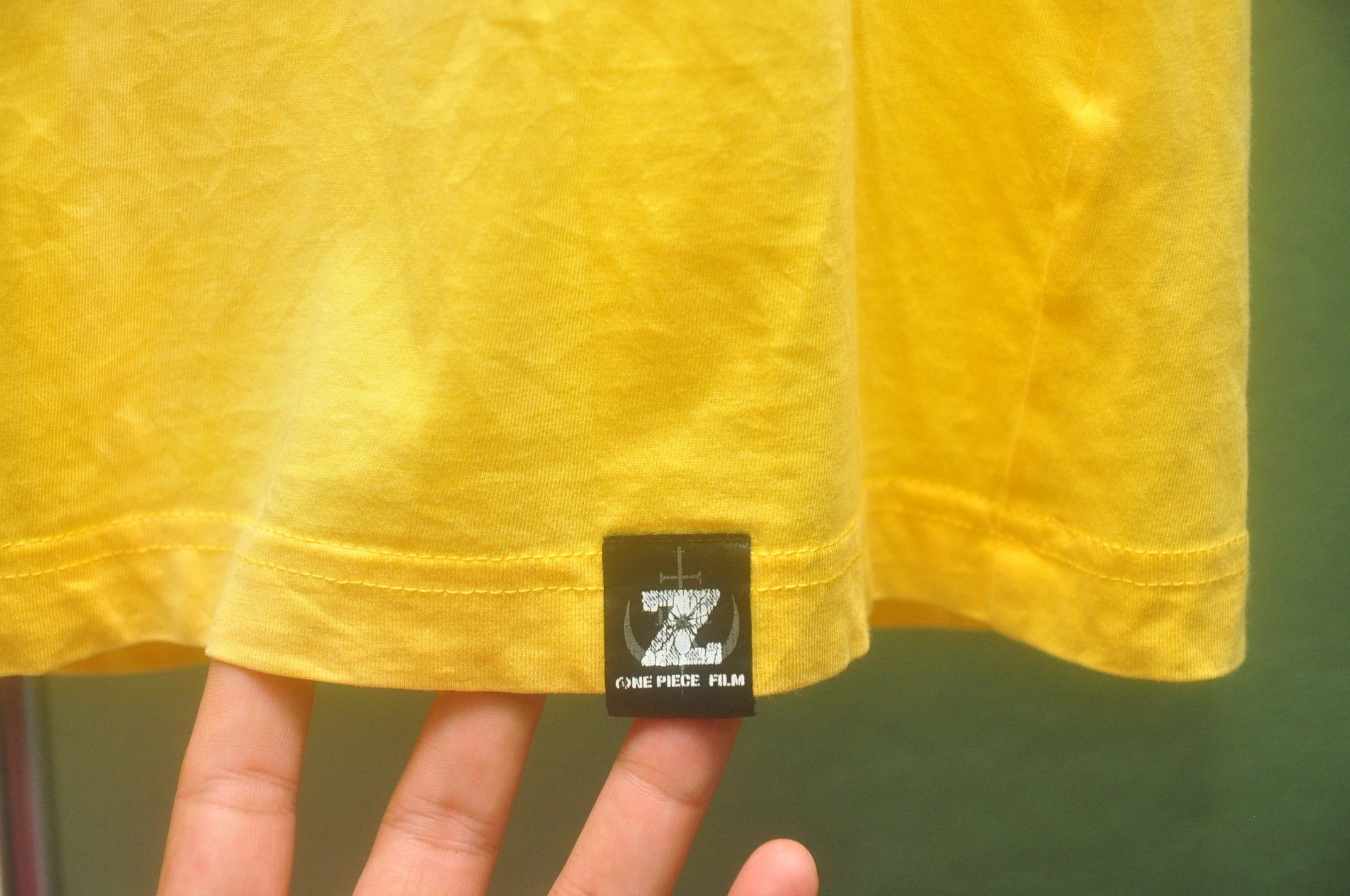 Japanese Brand Vintage One Piece Film Yellow Colour Shirt Travis Scott Size US XL / EU 56 / 4 - 4 Thumbnail