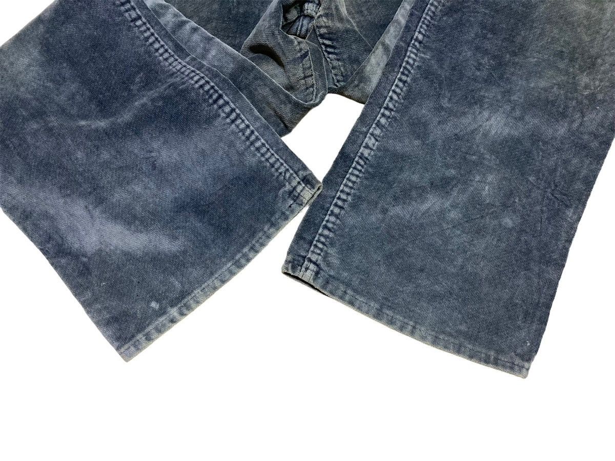 Levi's Vintage 70’s / 80’s Levi’s Movin’ On Velour Flare pants Size US 33 - 18 Thumbnail