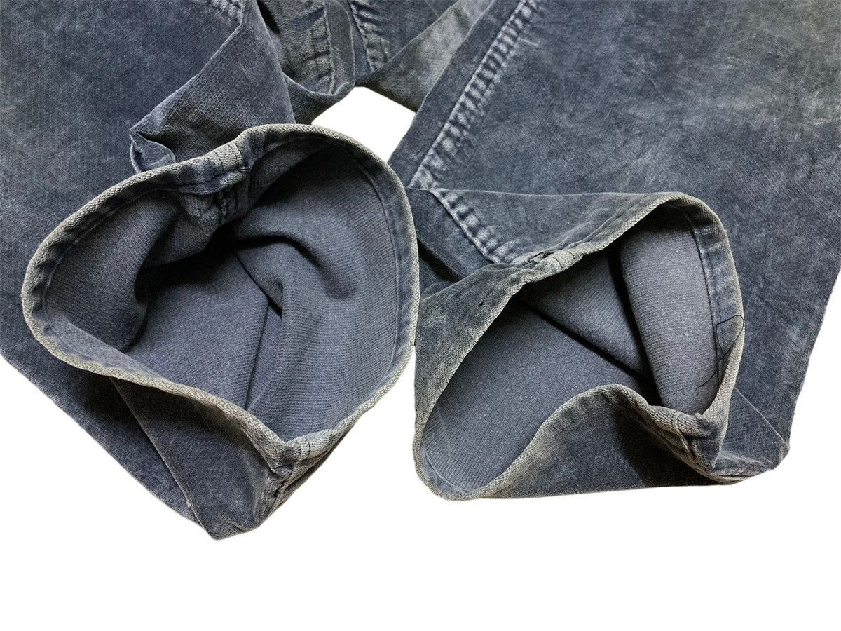 Levi's Vintage 70’s / 80’s Levi’s Movin’ On Velour Flare pants Size US 33 - 19 Thumbnail