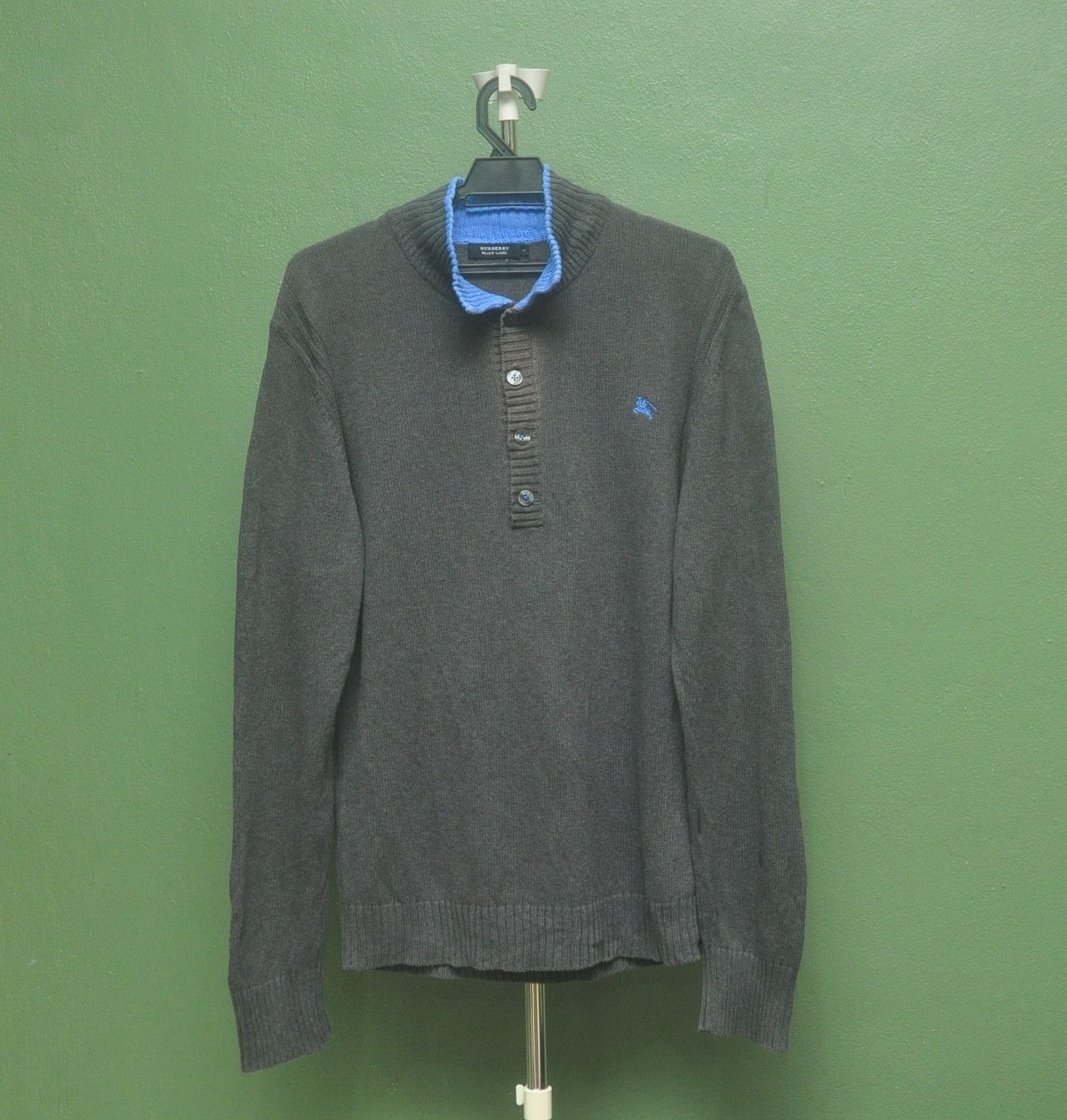 Designer × Japanese Brand × Vintage Vintage Burberrys Long Knit Travis Scott Fashion Style Size US M / EU 48-50 / 2 - 1 Thumbnail