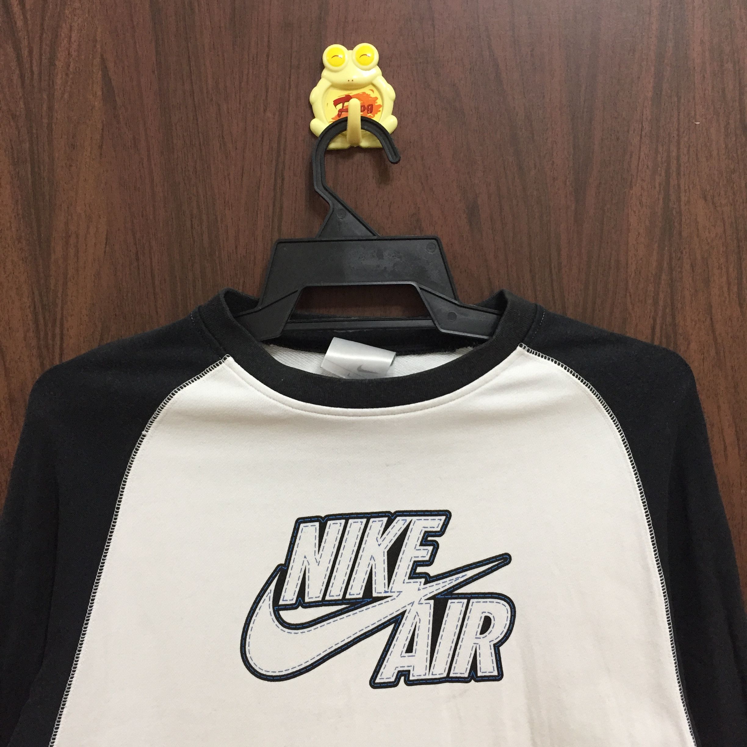 Nike Vintage nike sweatshirt raglan big logo size L fit M Size US M / EU 48-50 / 2 - 2 Thumbnail