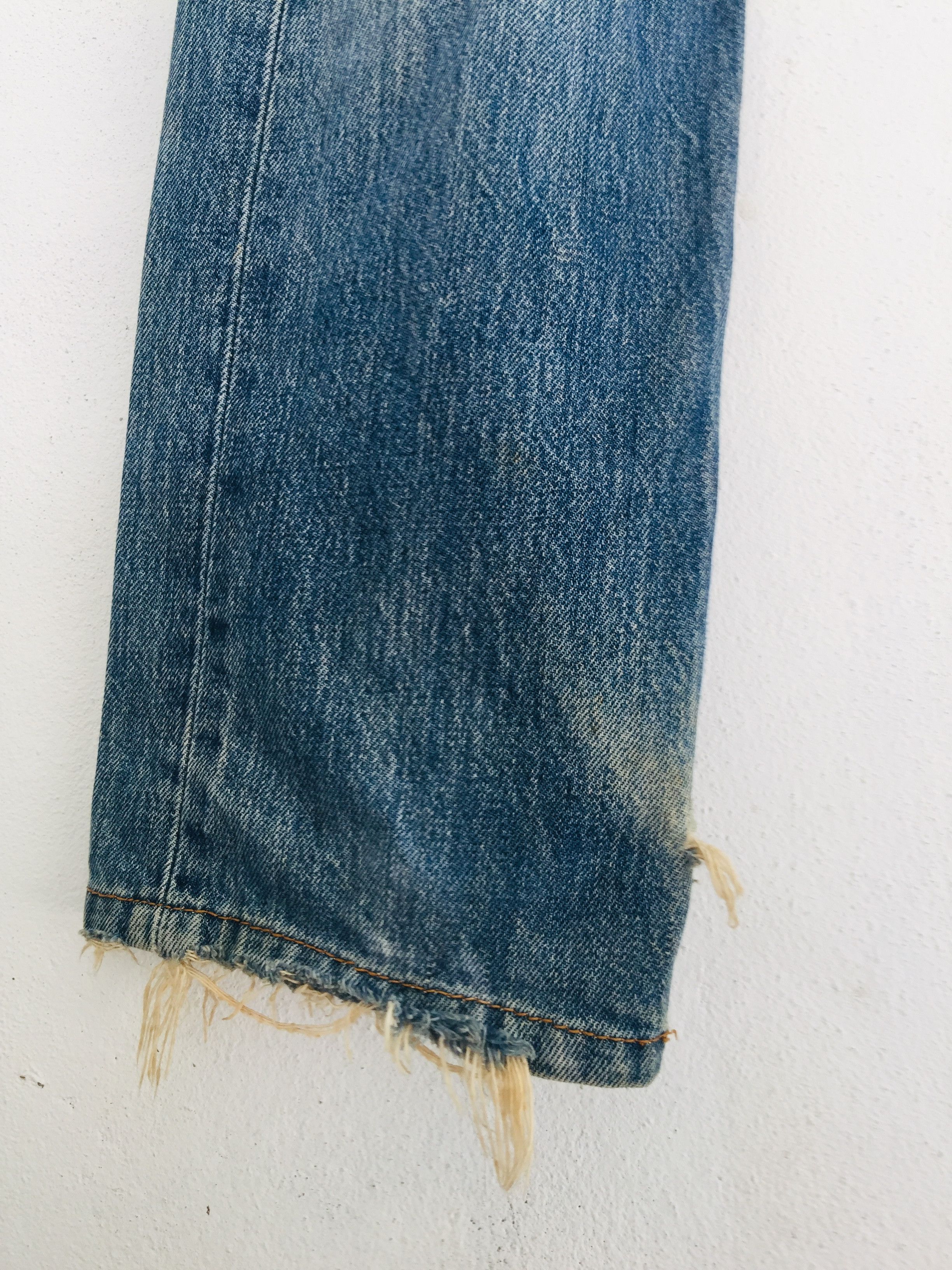 Japanese Brand × Levi's Vintage Clothing Vintage Levis 90s Travis Scott Fashion Se Denim Distressed Size US 27 - 7 Thumbnail