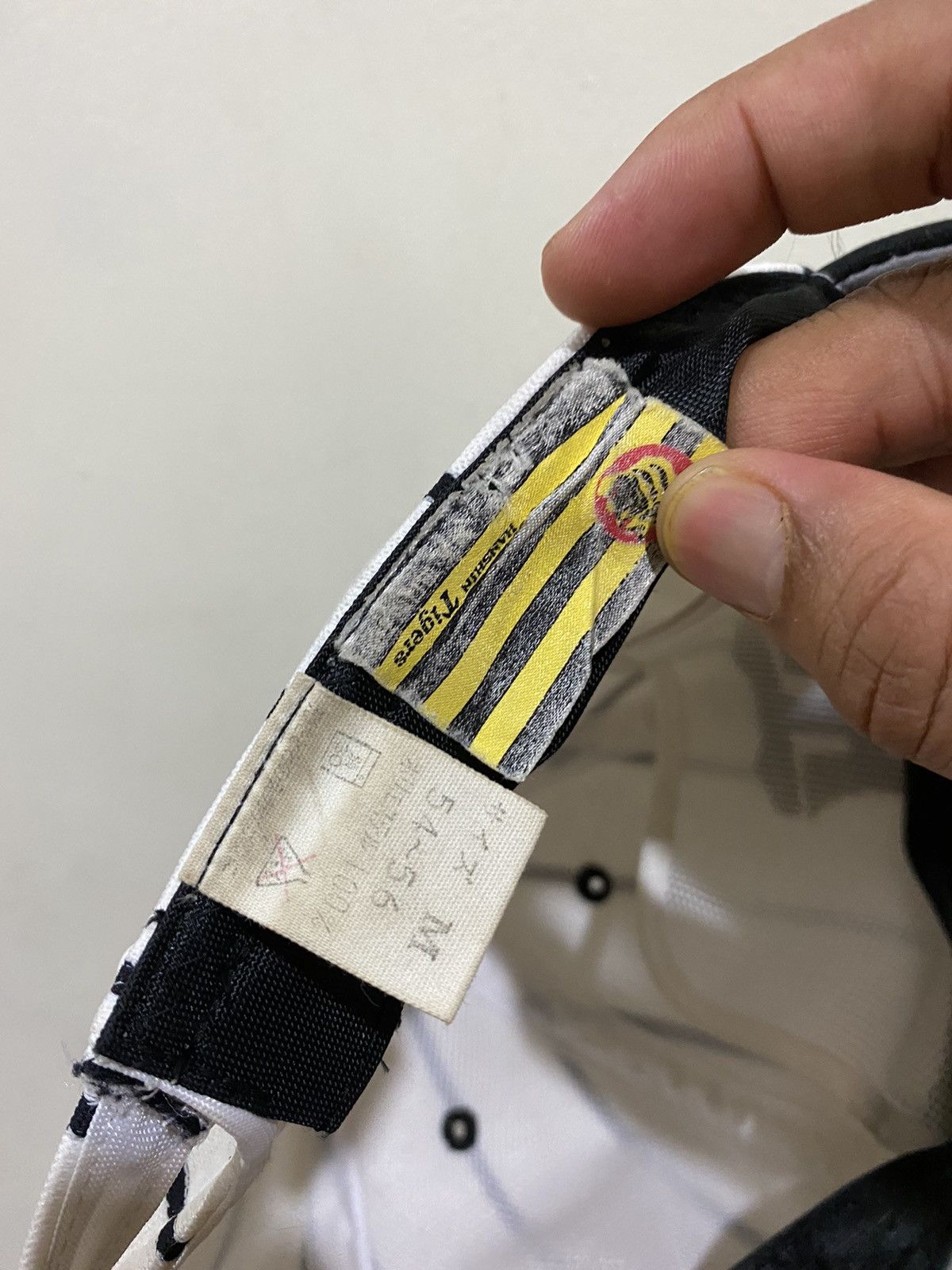 Japanese Brand 🔥Vintage🔥90’s Henshin Tiger Japanese strap Size 54-57cm M Size ONE SIZE - 7 Thumbnail