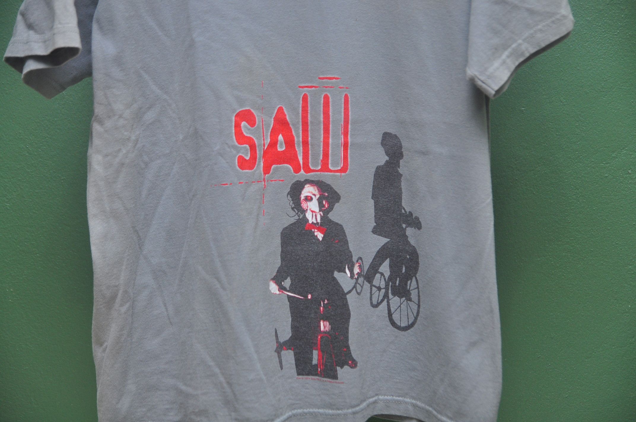 Vintage Vintage Saw Movies Famous Horrow Film Streetwear Style Size US L / EU 52-54 / 3 - 3 Thumbnail