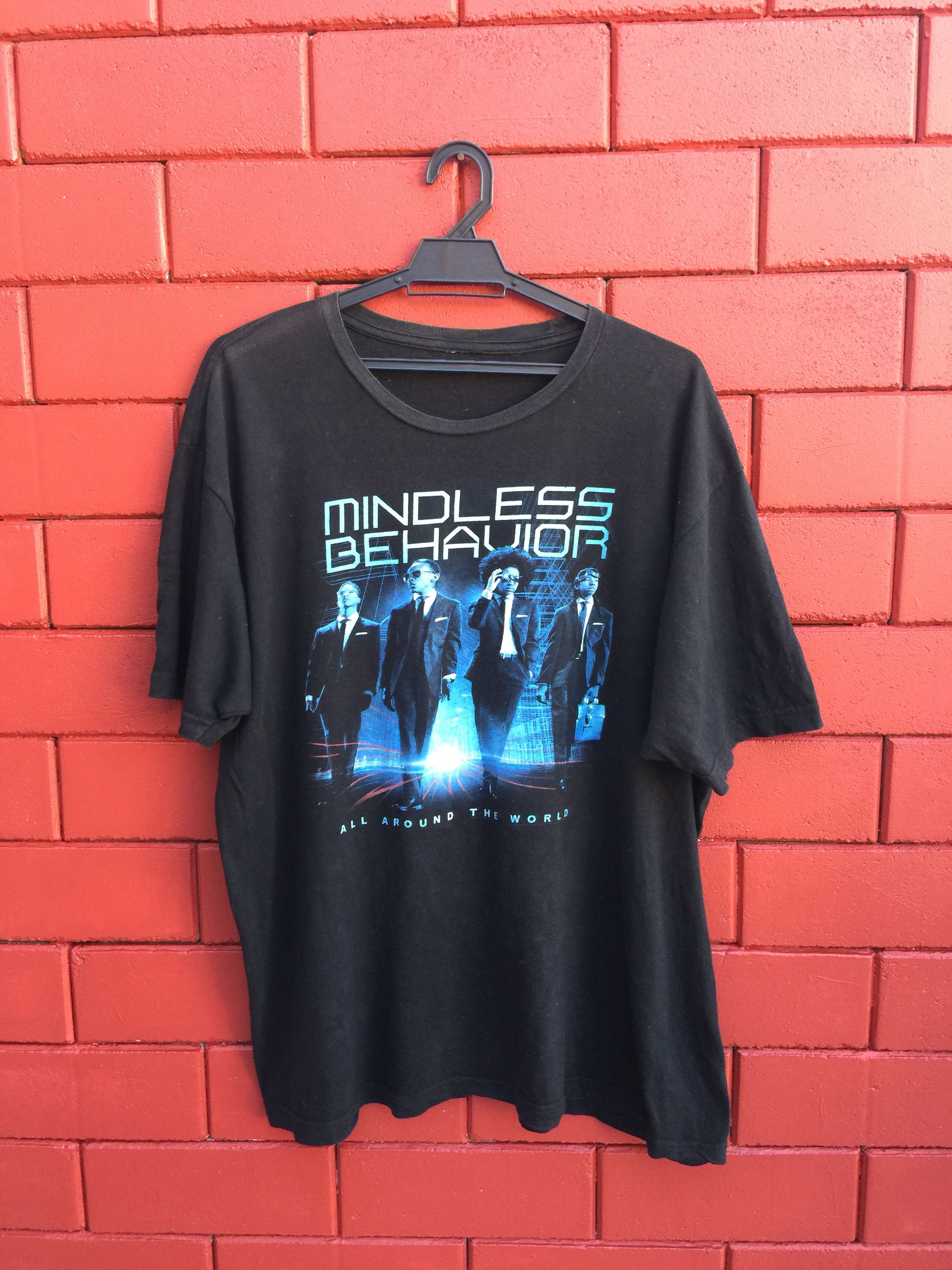 Band Tees × Japanese Brand Mindless Behaviour All Around The World Shirt Size US L / EU 52-54 / 3 - 1 Thumbnail