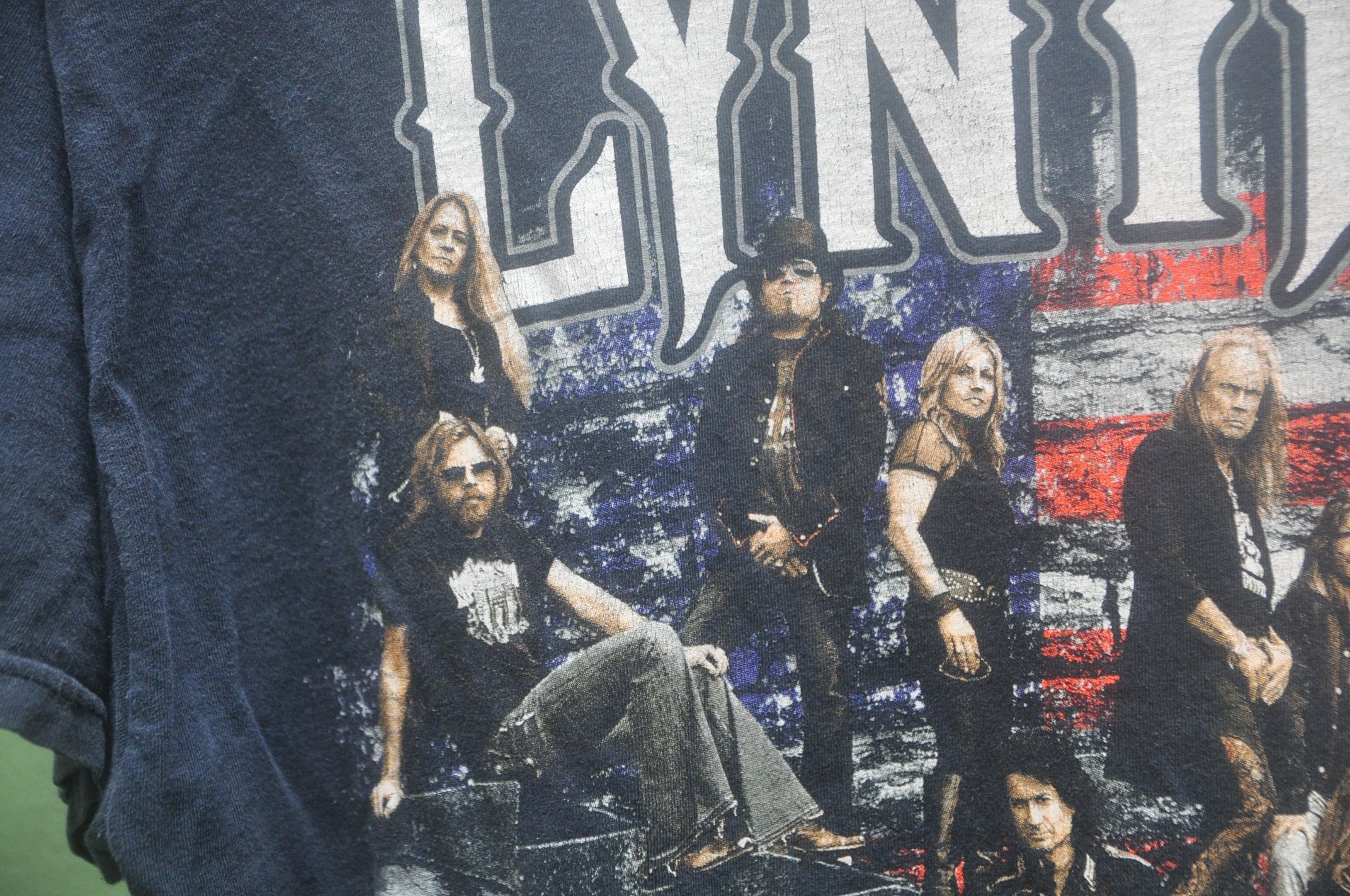 Band Tees Vintage Lynyrd Skynyrd Rock Band Tee Skynyrd Nation Tour Size US XL / EU 56 / 4 - 5 Thumbnail