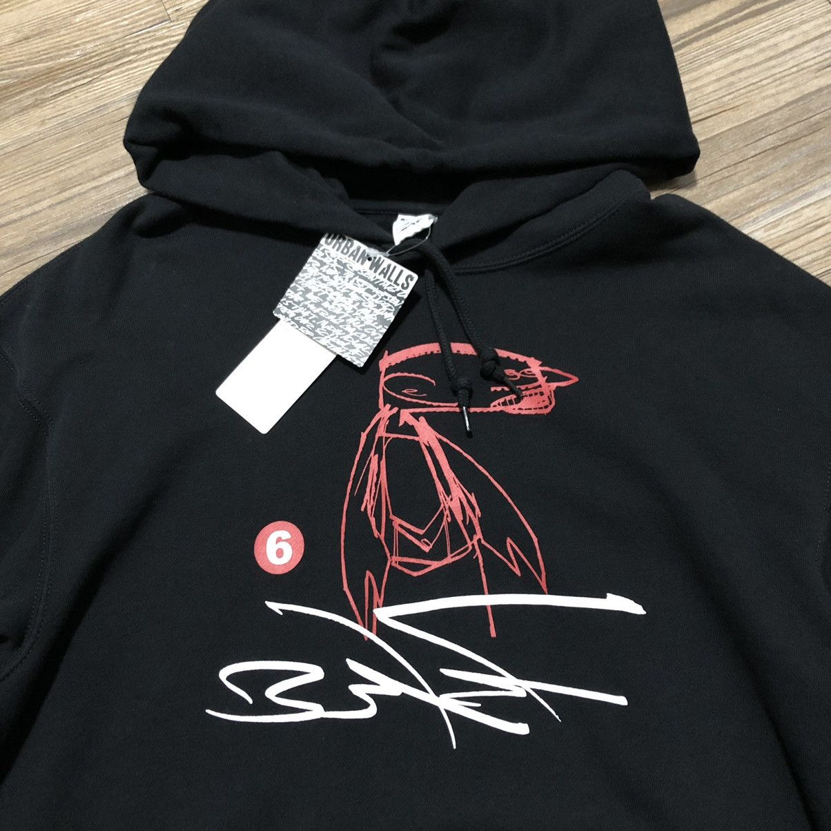 Futura × Uniqlo Futura x Uniqlo UT “URBAN WALLS” Hoodie Collection Size US L / EU 52-54 / 3 - 3 Thumbnail