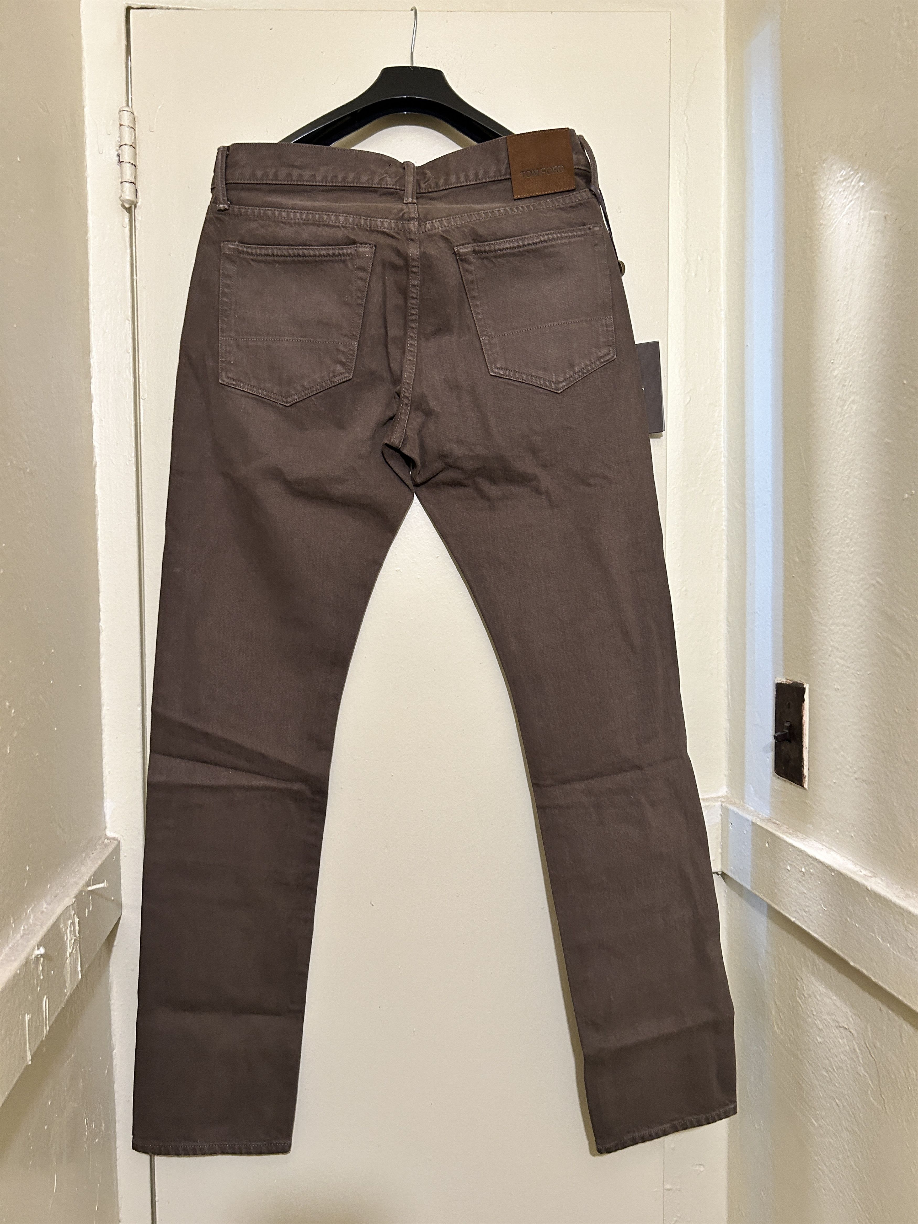 Tom Ford Tom Ford SLIM SELVAGE BULL DENIM JEANS TFD001 BRj02 Size US 32 / EU 48 - 11 Thumbnail