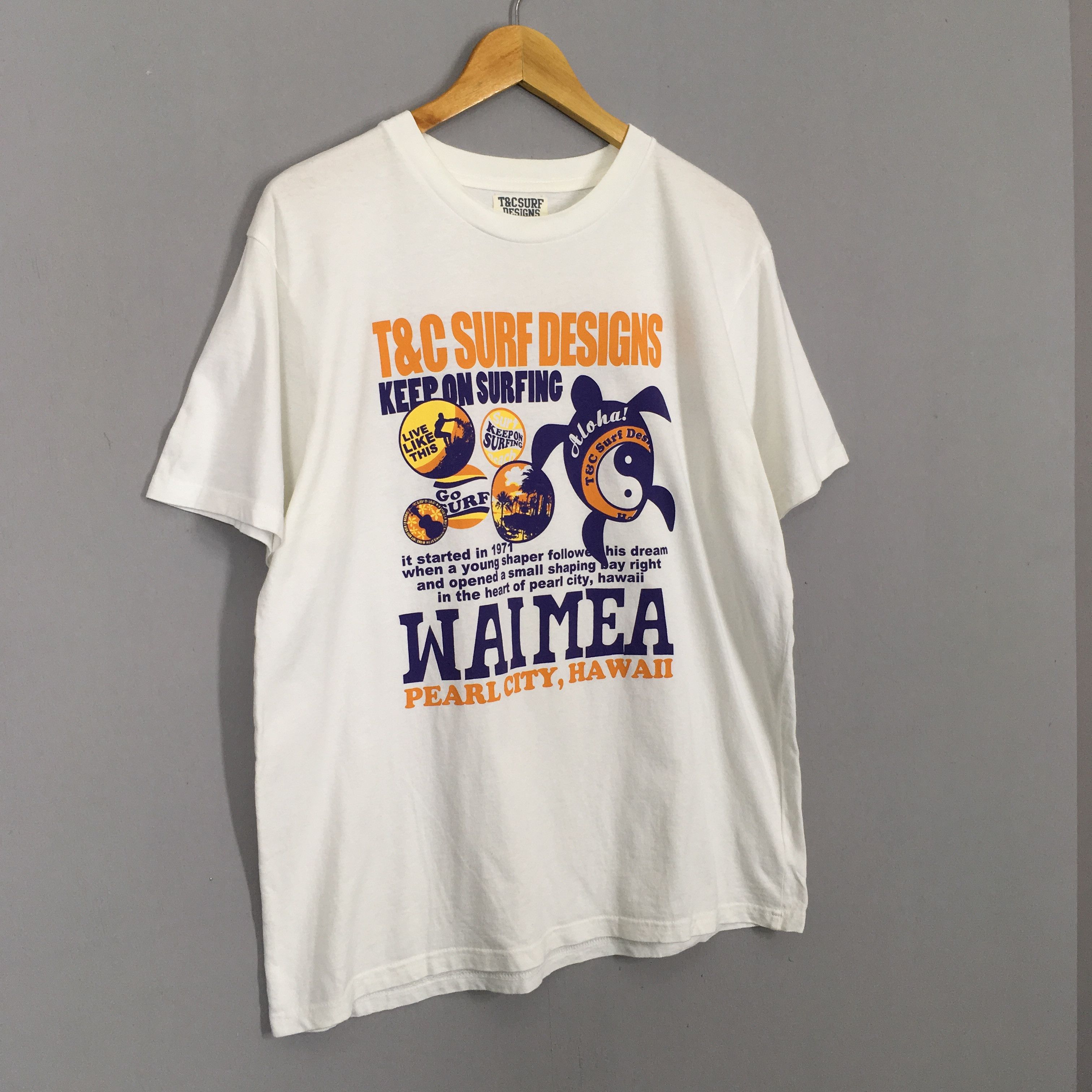 Vintage Vintage T&C Surf Designs Hawaii Tshirt Size XL Size US XL / EU 56 / 4 - 3 Thumbnail