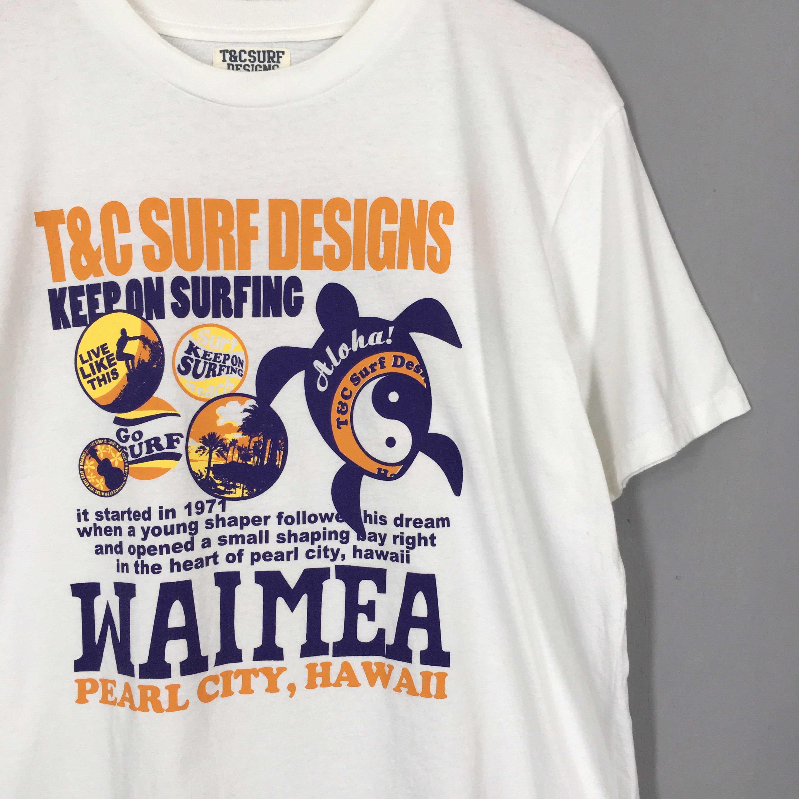 Vintage Vintage T&C Surf Designs Hawaii Tshirt Size XL Size US XL / EU 56 / 4 - 2 Thumbnail