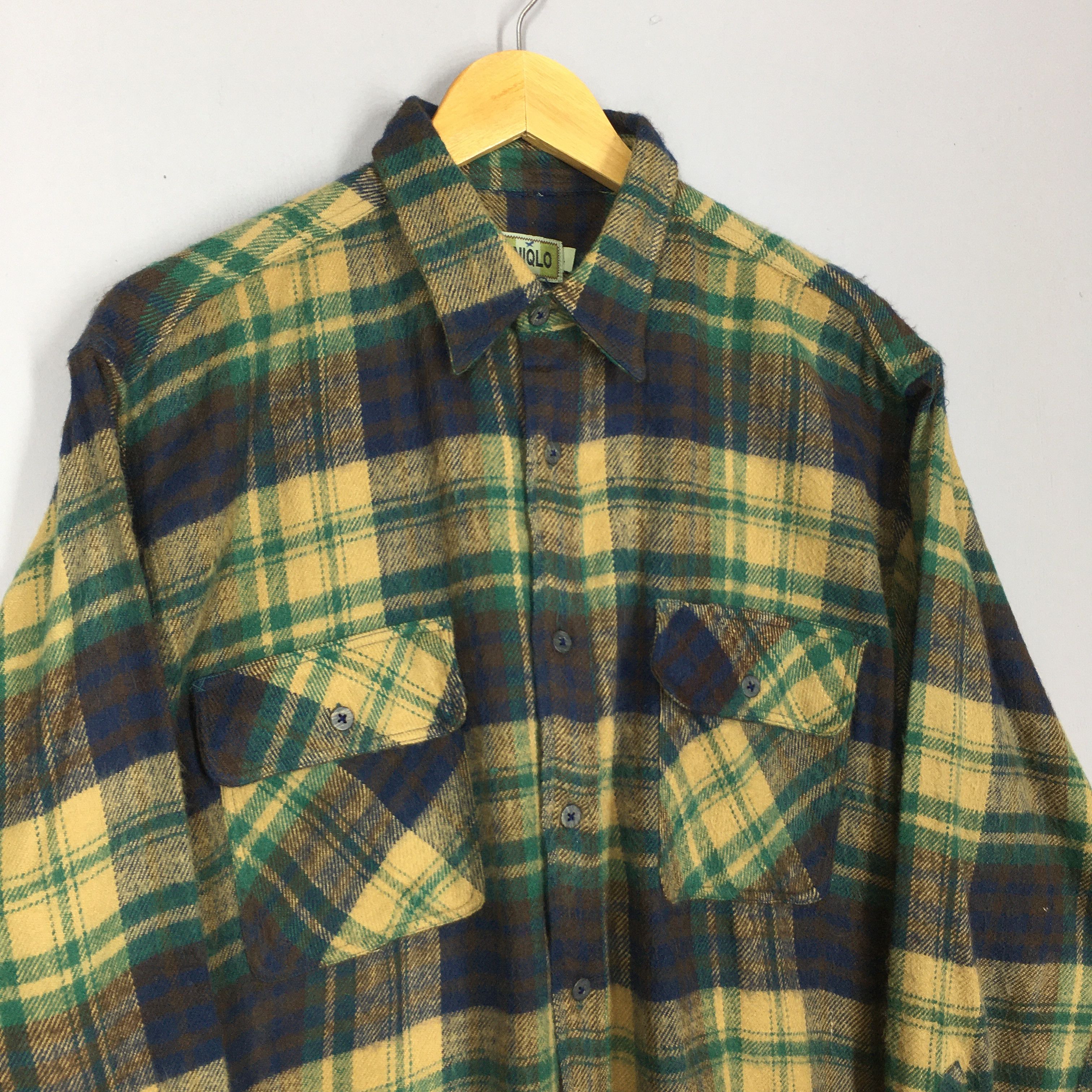 Japanese Brand × Uniqlo × Vintage Vintage Plaid Shadow Checkered Flannel Acrylic Shirt Size L Size US L / EU 52-54 / 3 - 3 Thumbnail