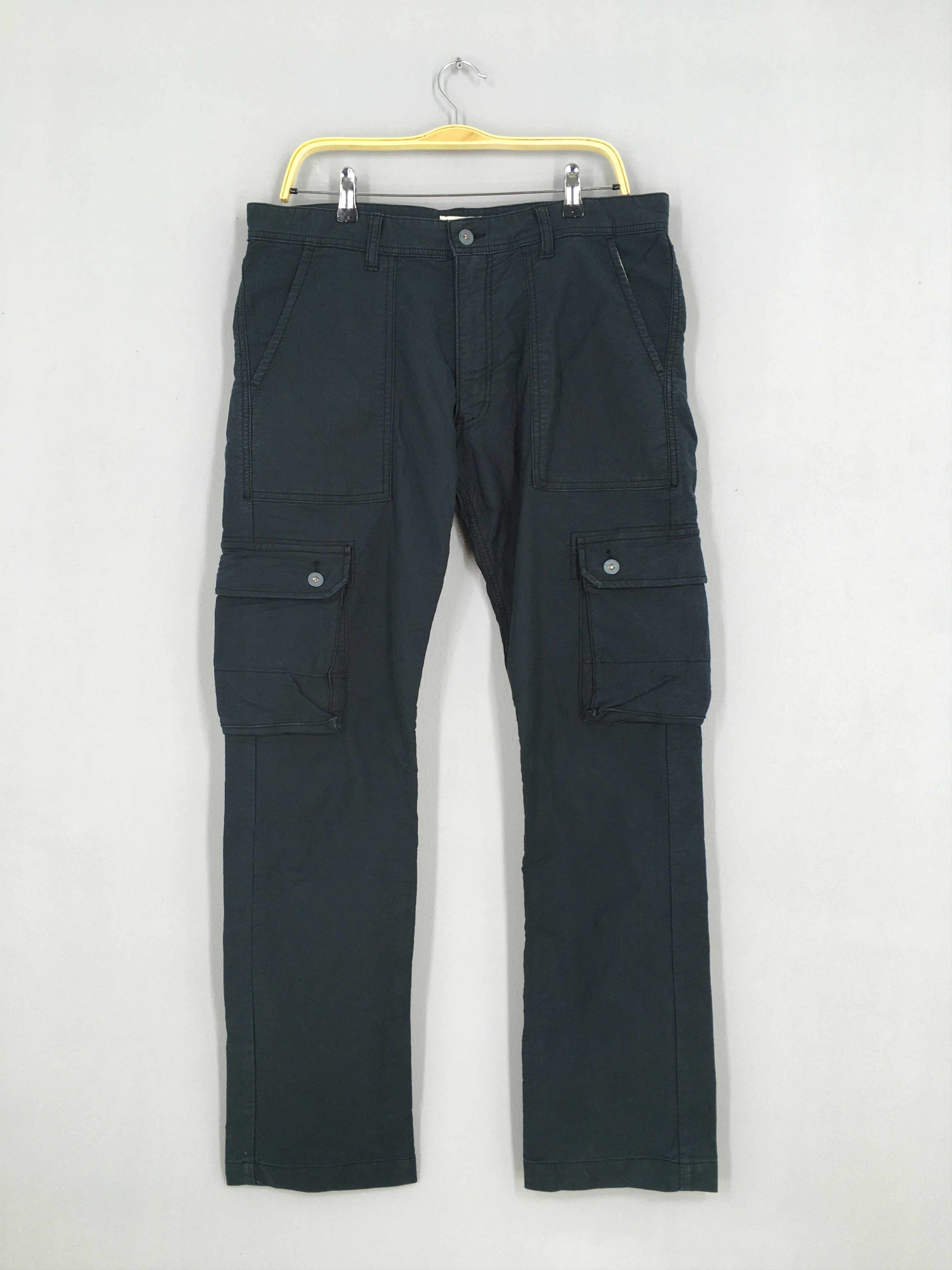 image of Designer Size 35X31 Sunny Cloud Japanese Slim Fit Cargo Pants in Black, Men's