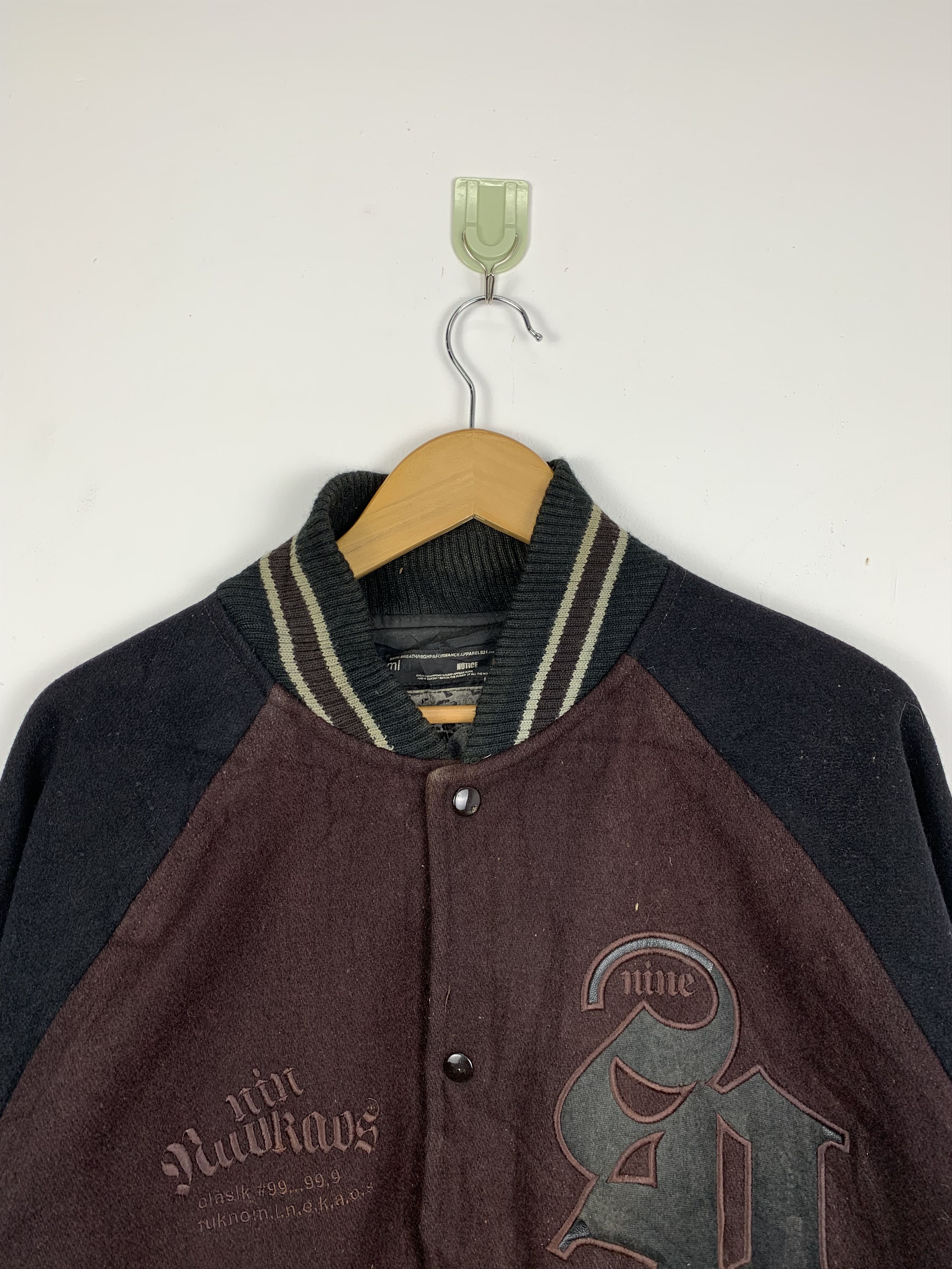 Japanese Brand Vintage JAPANESE BRAND Varsity Button Up Jacket J0463 Size US L / EU 52-54 / 3 - 2 Thumbnail