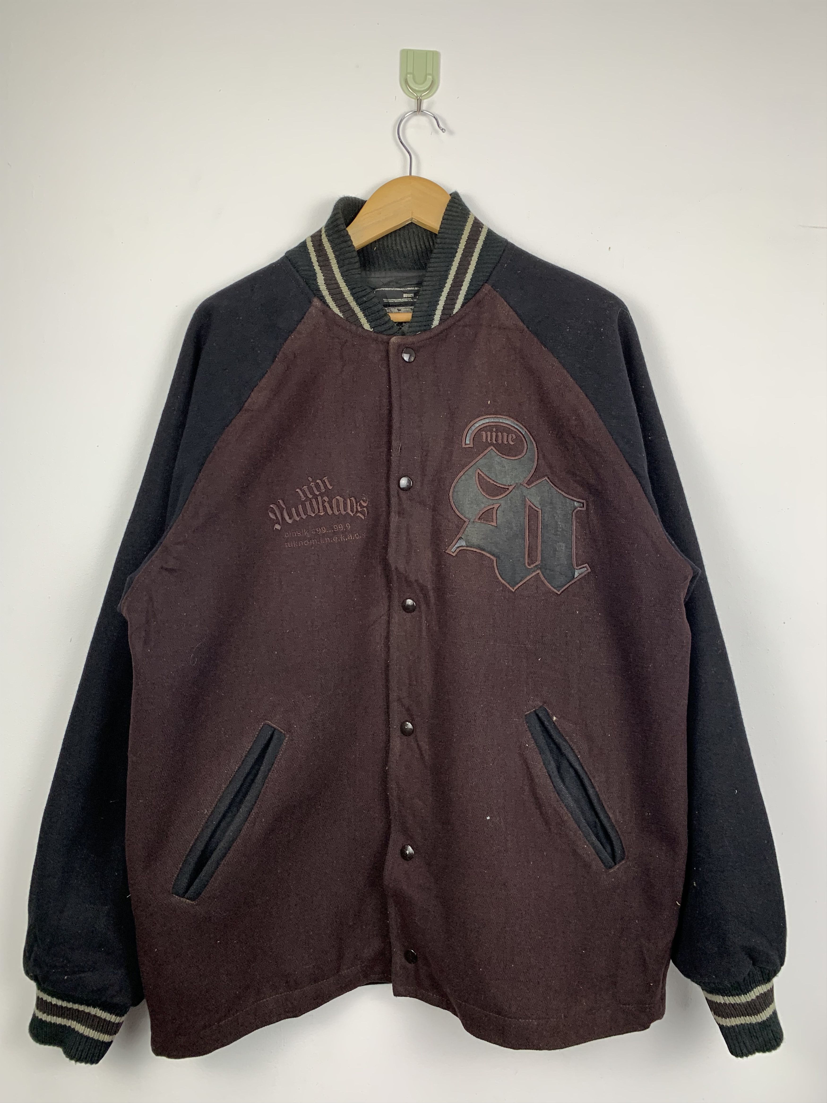 Vintage JAPANESE BRAND Varsity Button Up Jacket J0463