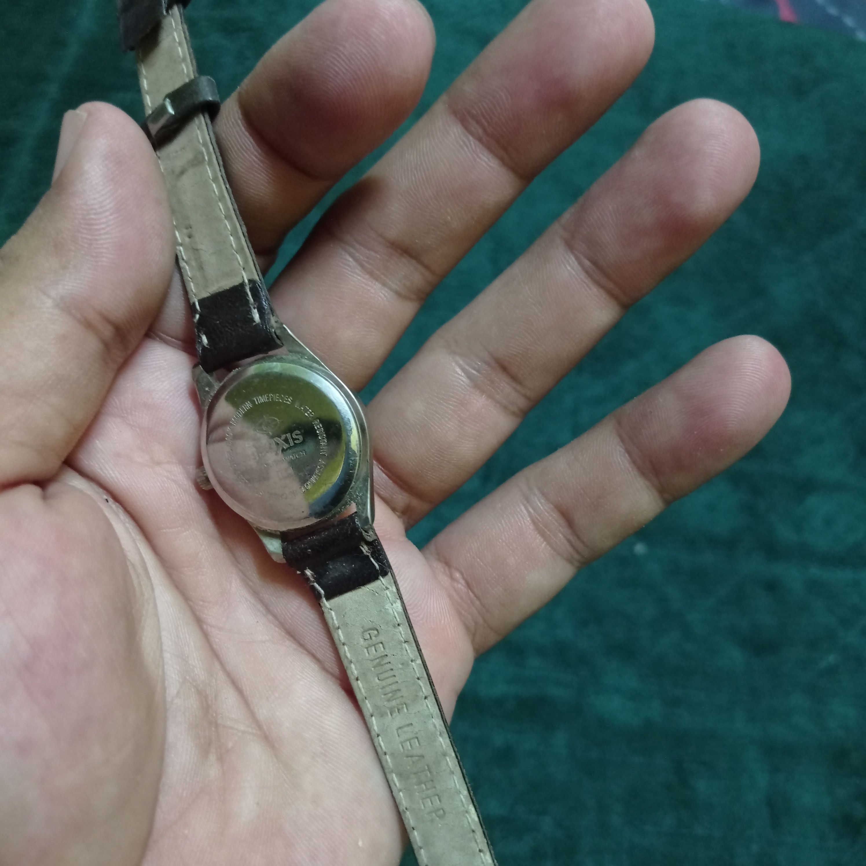 Vintage Retro SCRIPT Ladies Watch ❌ Japanese Watch Size ONE SIZE - 8 Thumbnail