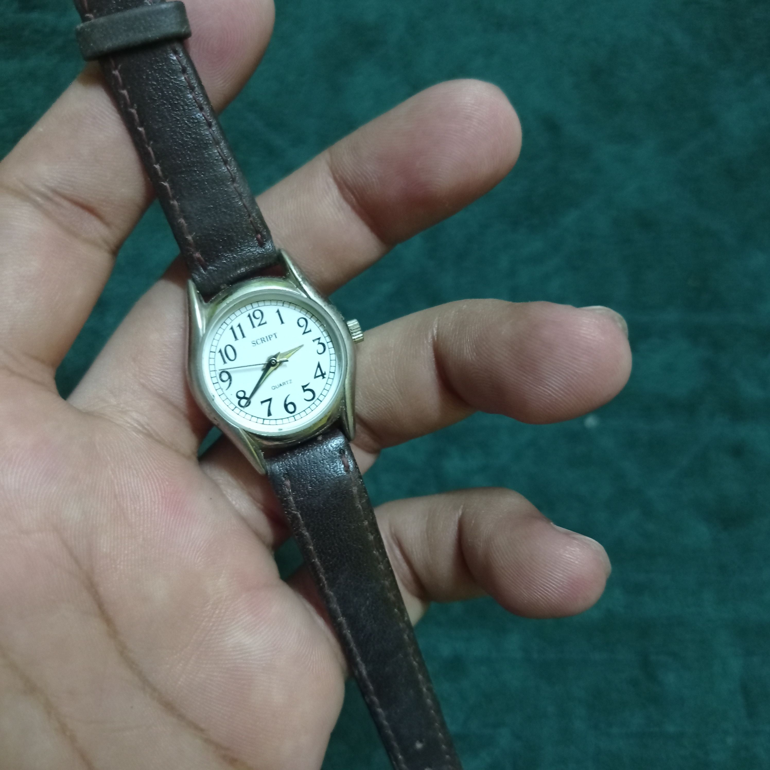 Vintage Retro SCRIPT Ladies Watch ❌ Japanese Watch Size ONE SIZE - 7 Thumbnail