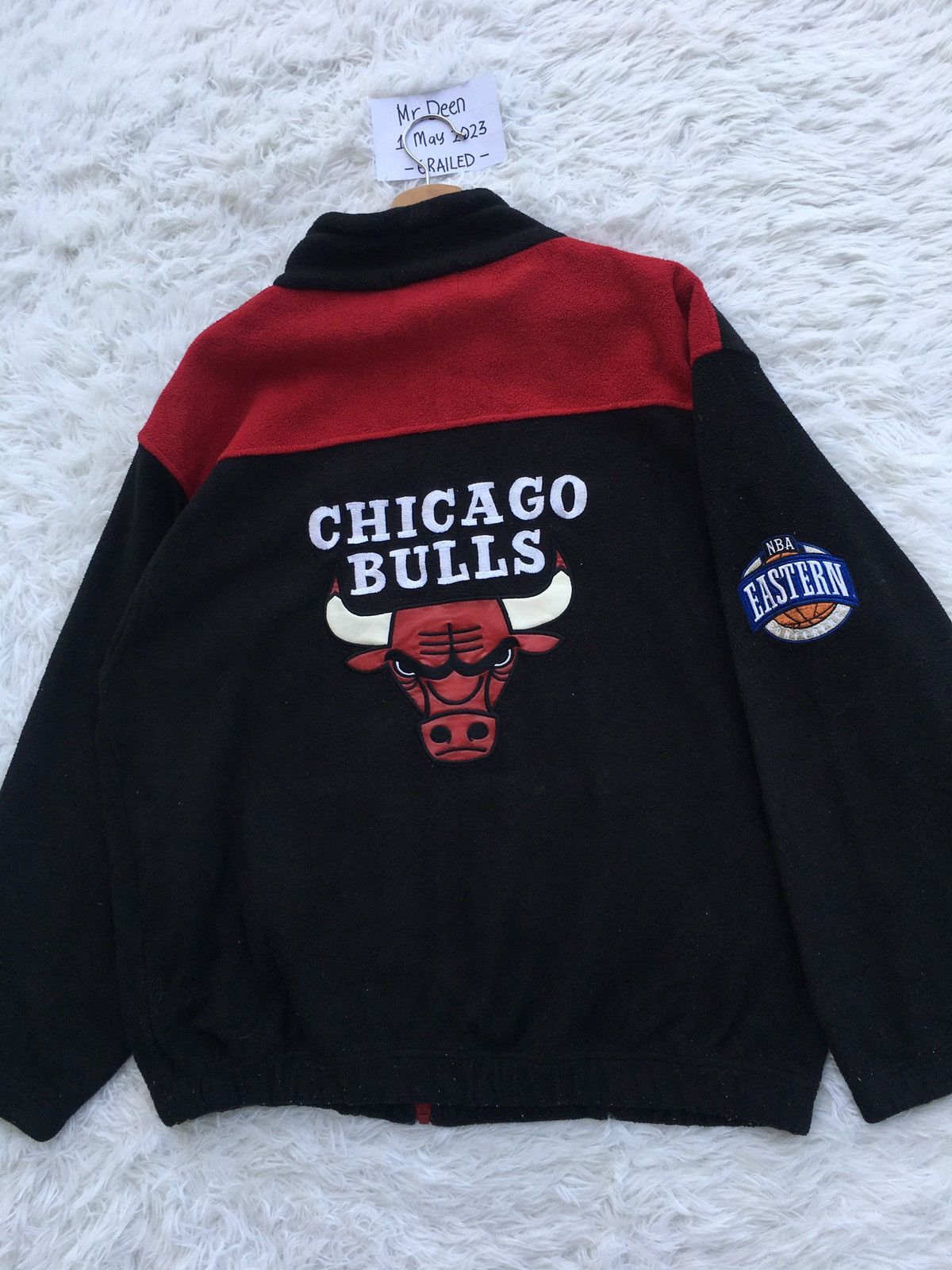 NBA Vintage Chicago Bulls NBA Sweater Size US L / EU 52-54 / 3 - 4 Thumbnail