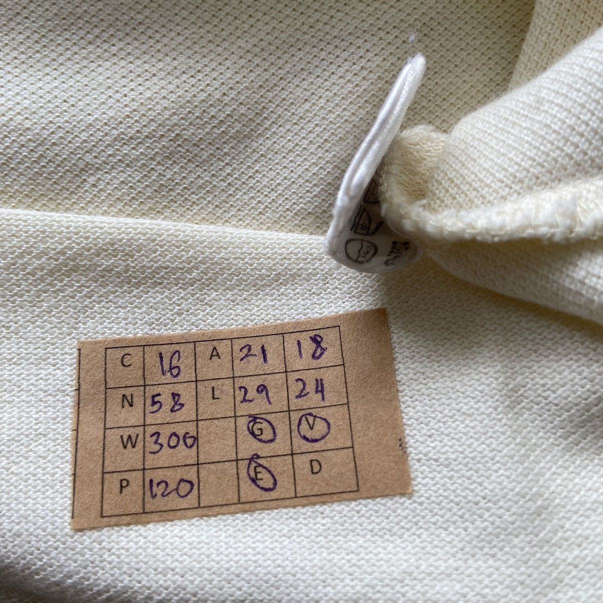 Burberry × Vintage Burberry London long sleeve tshirt Size US L / EU 52-54 / 3 - 4 Thumbnail