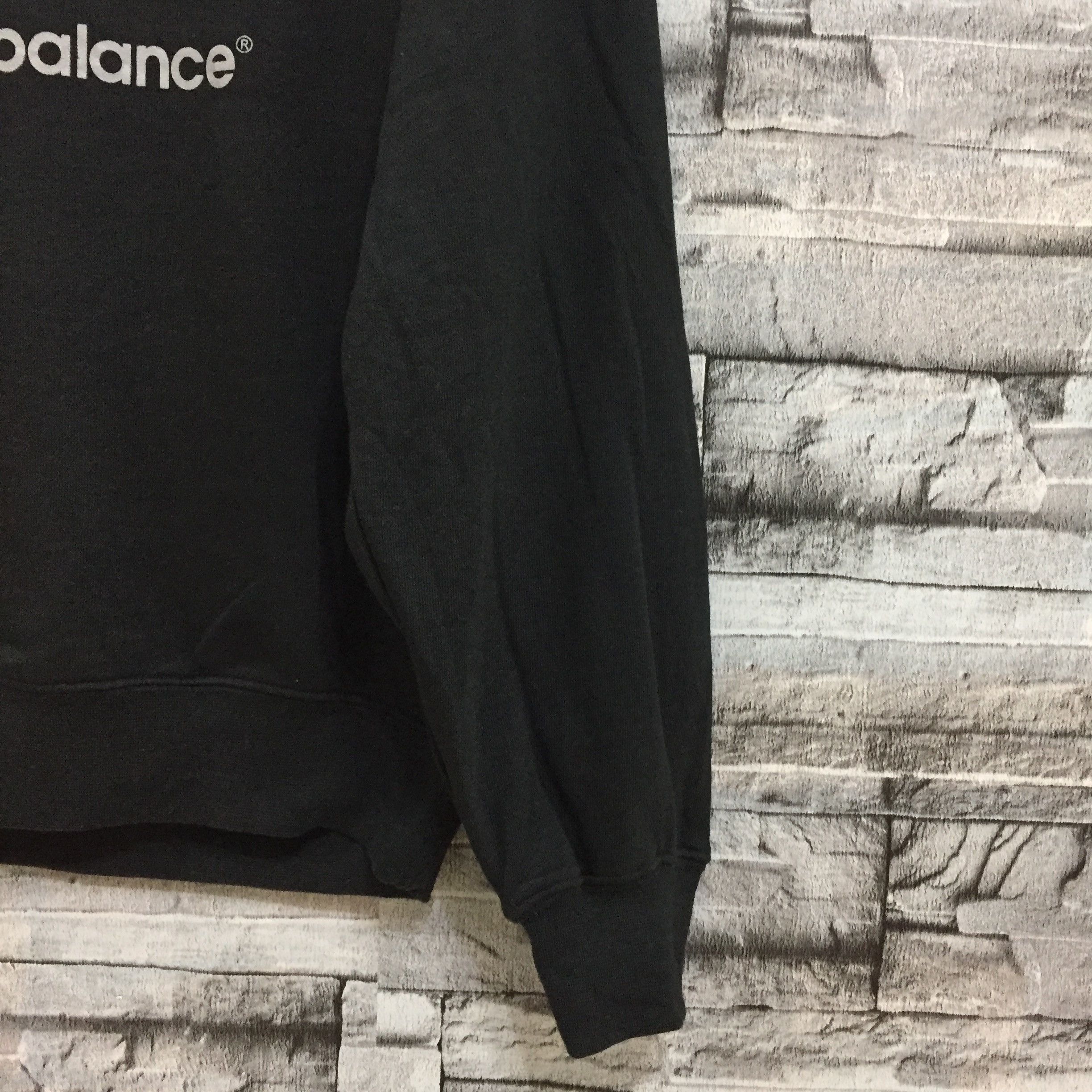 New Balance Vintage new balance sweatshirt big logo shoes size M Size US M / EU 48-50 / 2 - 5 Thumbnail