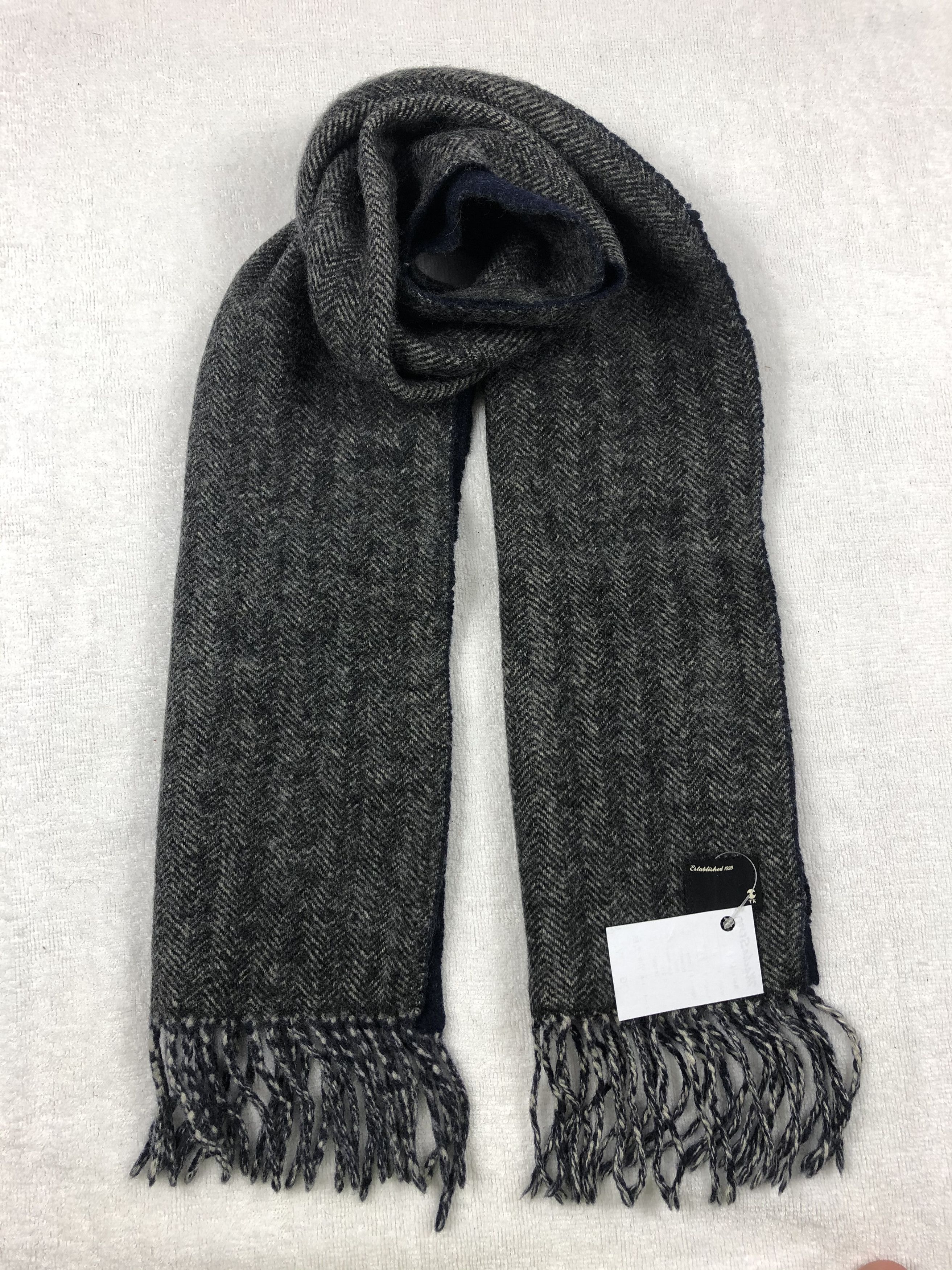 Takeo Kikuchi Takeo Kikuchi Scarf / Muffler / Neckwear Size ONE SIZE - 1 Thumbnail