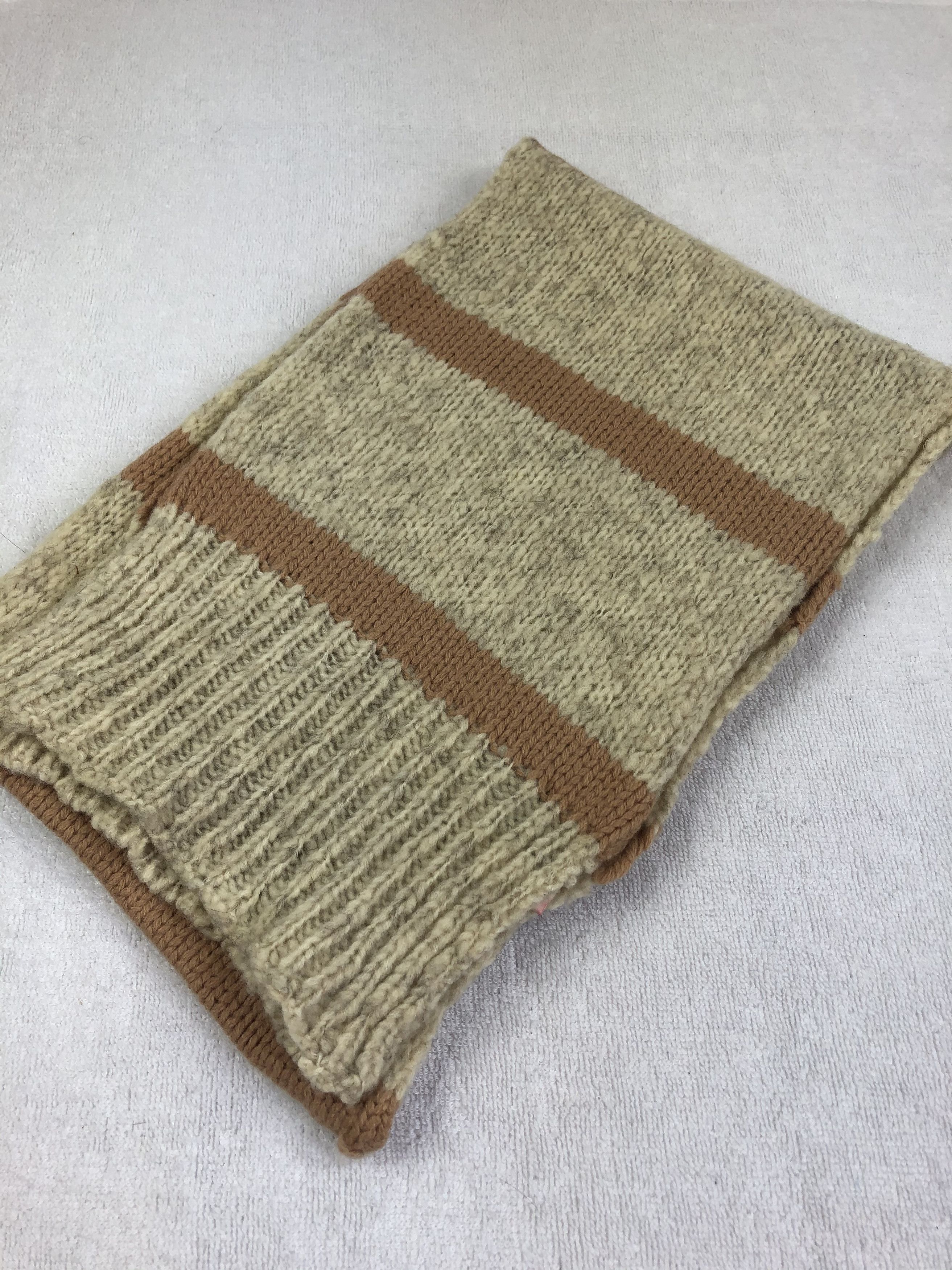 DKNY Scarf / Muffler / Neckwear