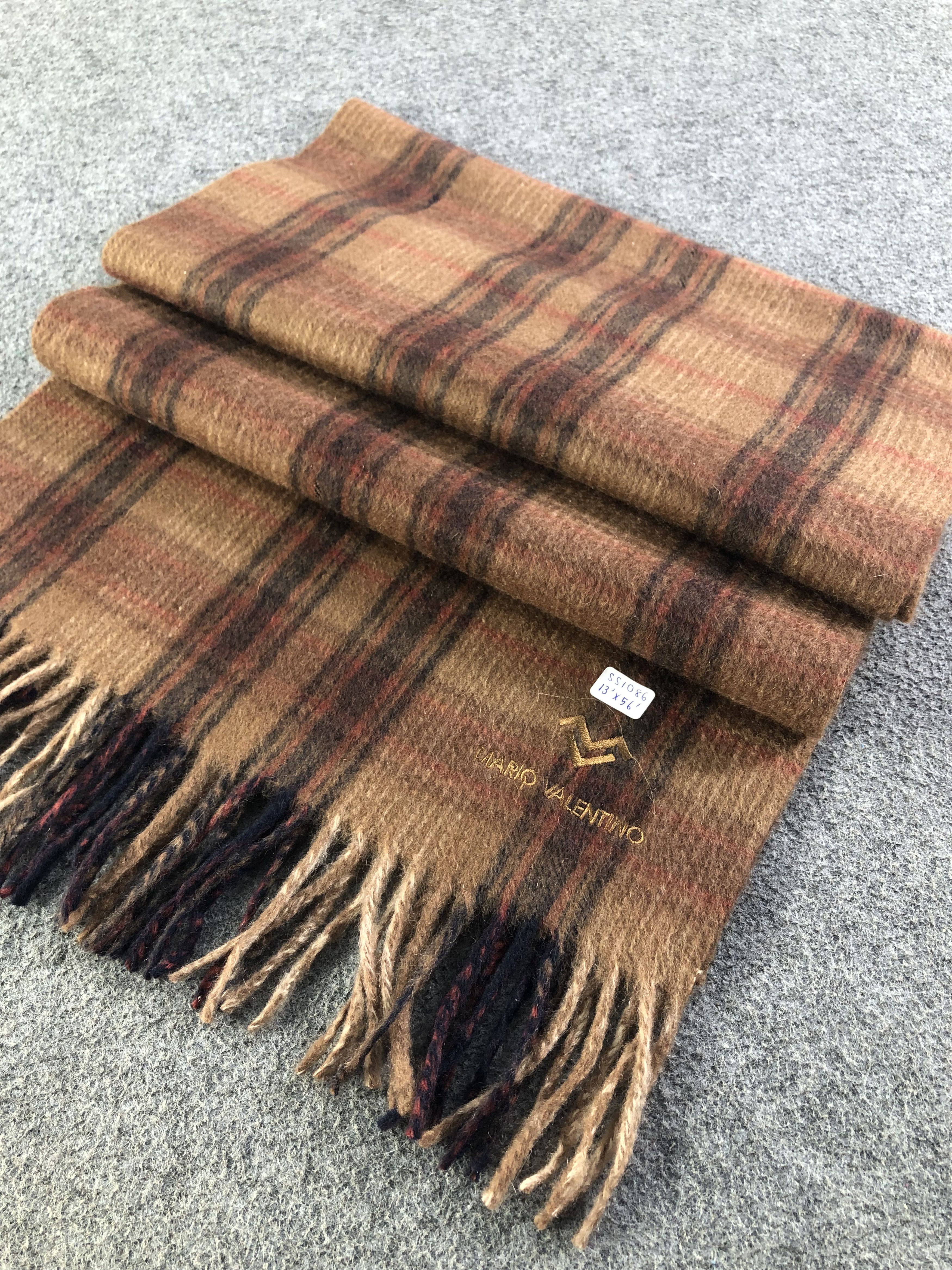 Mario Valentino Mario Valentino Scarf / Muffler / Neckwear Size ONE SIZE - 2 Thumbnail