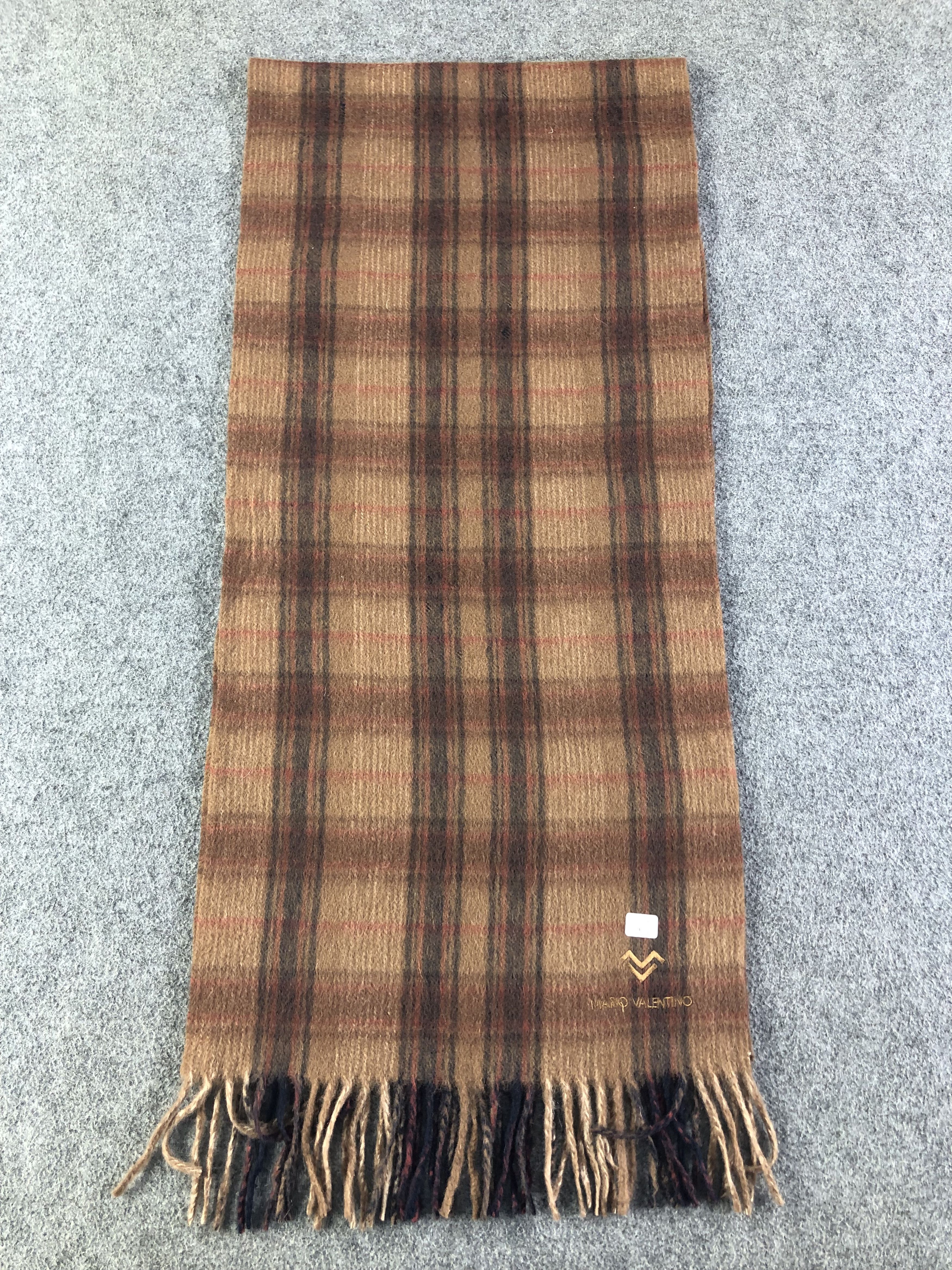 Mario Valentino Mario Valentino Scarf / Muffler / Neckwear Size ONE SIZE - 3 Thumbnail