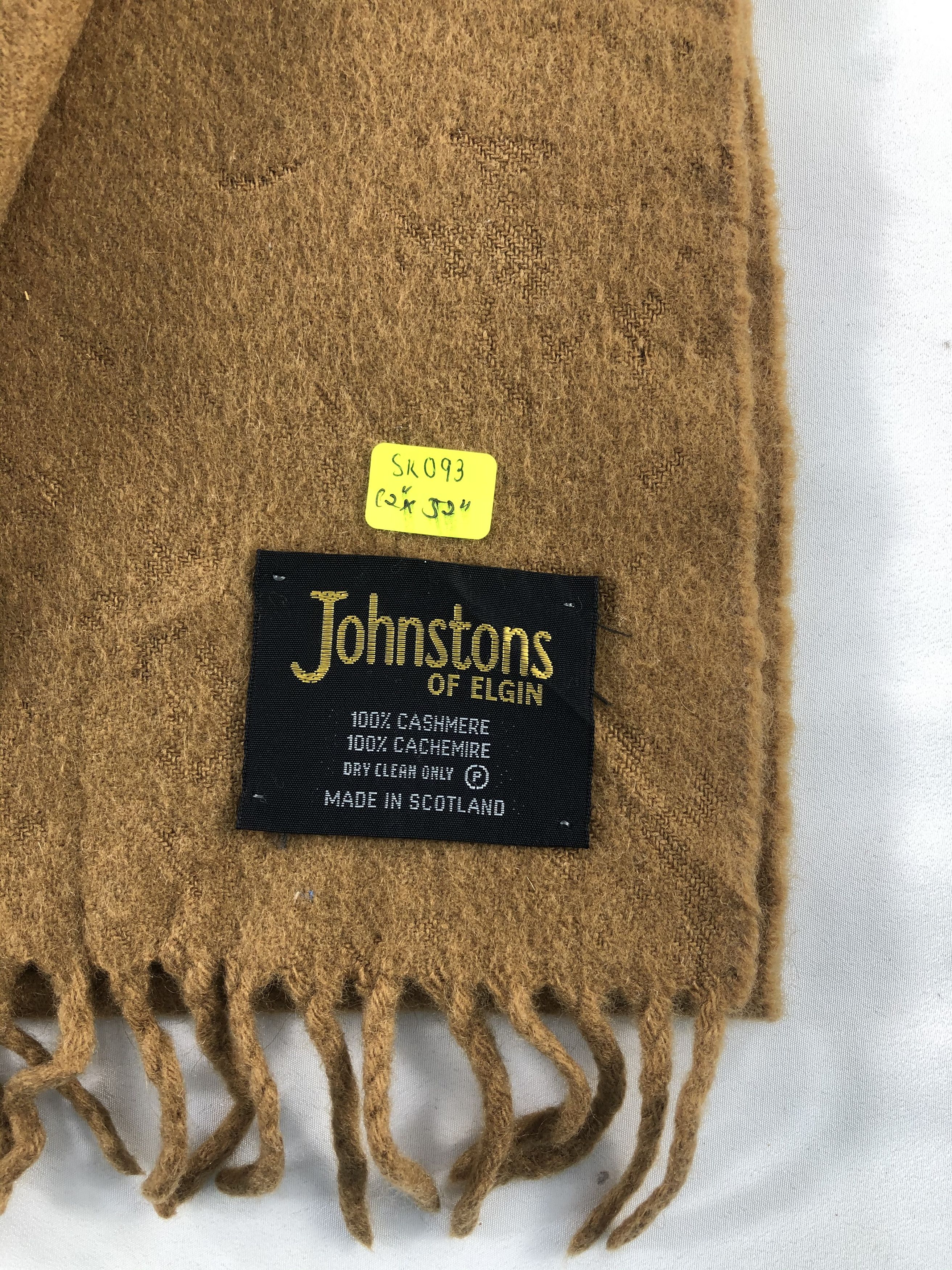 Johnstons Of Elgin Johnstons Of Elgin Scarf / Muffler / Neckwear Size ONE SIZE - 5 Thumbnail